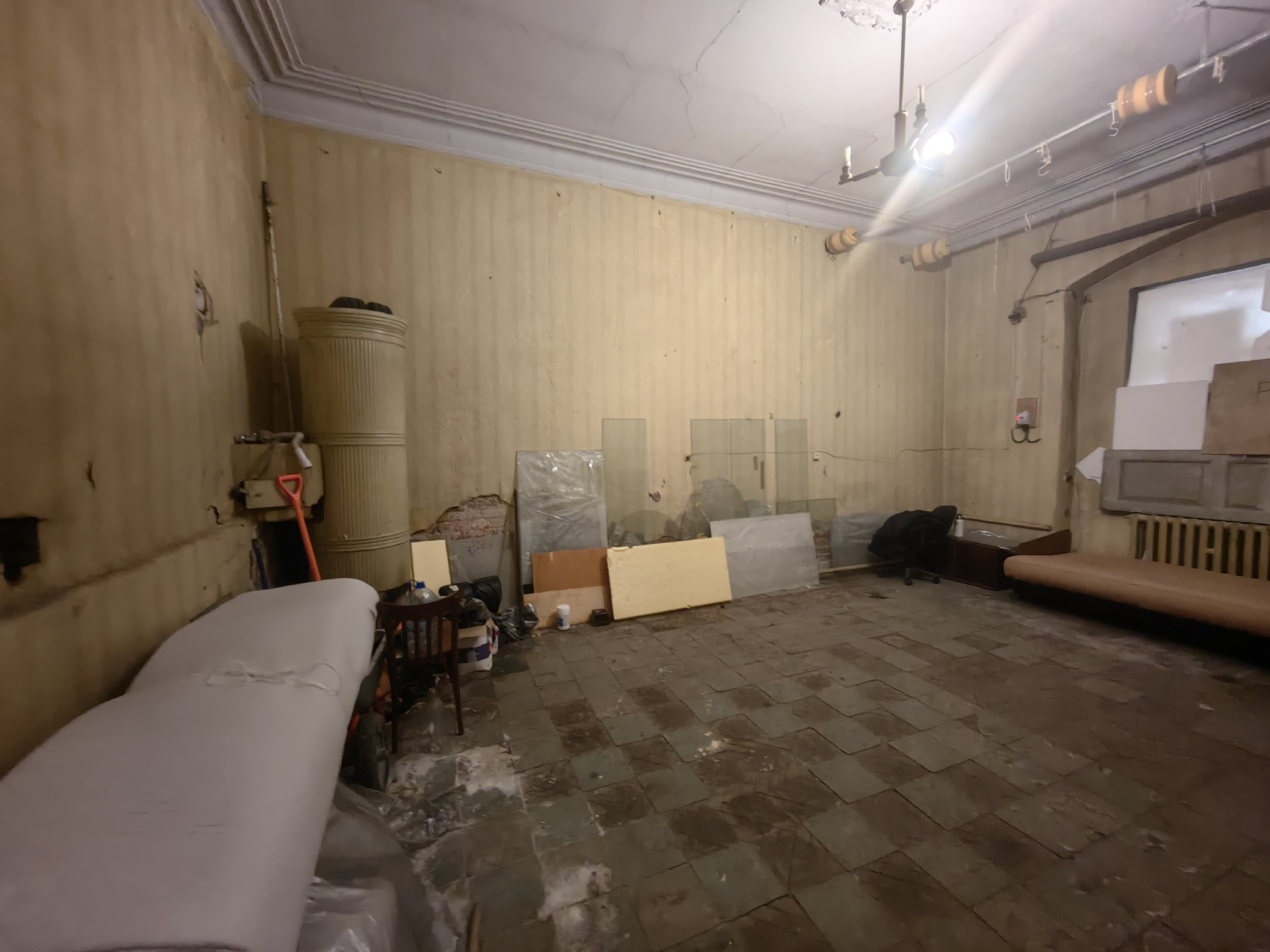 Аукцион в электронной форме на право заключения договора аренды объекта нежилого фонда по адресу:Санкт-Петербург,ул. Моховая, д. 21-23, лит. А, пом. 8-Н.