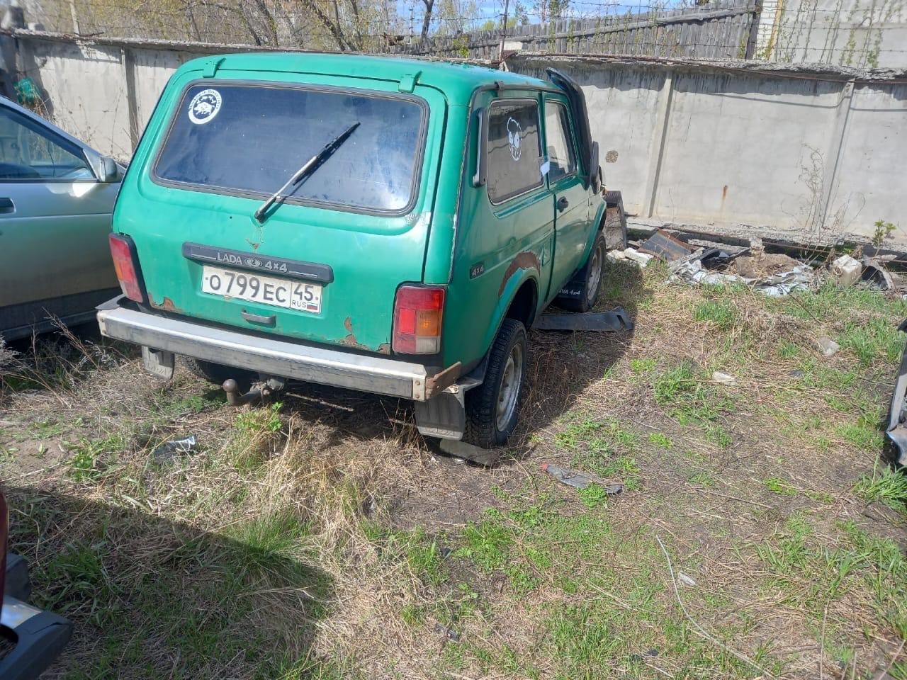 Автомобиль ВАЗ 21213, государственный регистрационный знак О799ЕС45