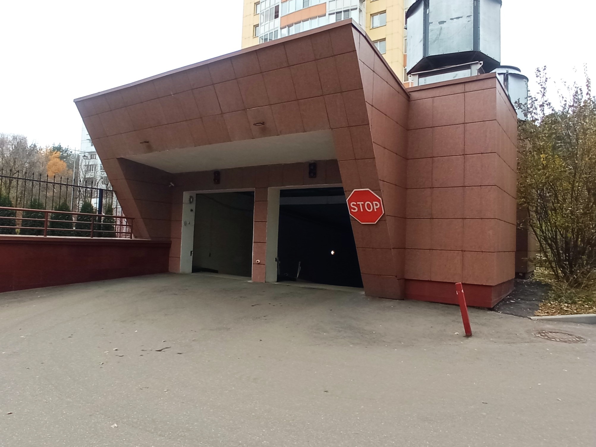 Продажа имущества, находящегося в собственности города Москвы, нежилое помещение по адресу: г. Москва, ш. Рублёвское, д. 109 площадью 16,2 кв.м. (Подвал № 1, м/м 24), кадастровый номер: 77:07:0004002:6891