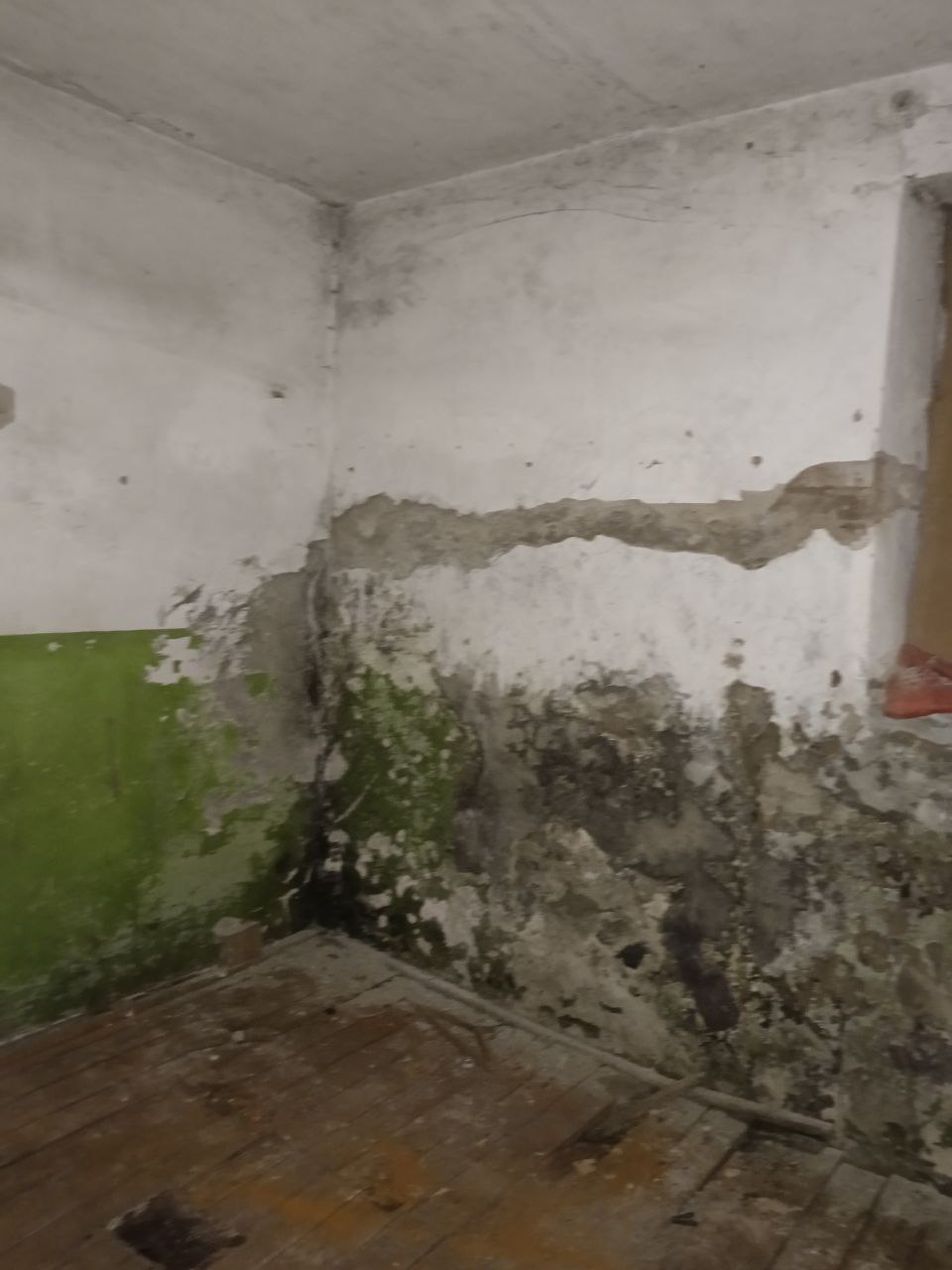 нежилое помещение, общей площадью 31,3 кв.м., с кадастровым номером 21:22:100119:115, расположенного по адресу: Чувашская Республика, р-н. Шемуршинский, с. Шемурша, ул. Космовского, д. 12, кв. 16.