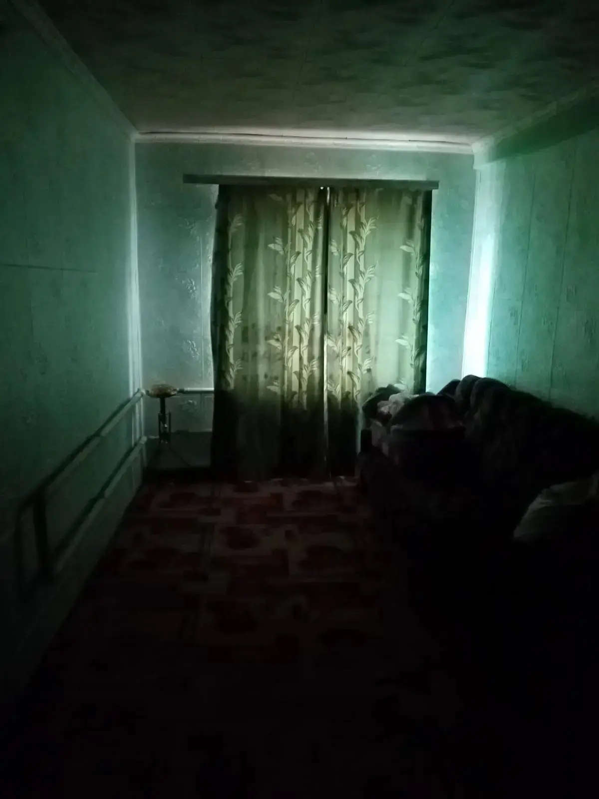 Жилое помещение, квартира площадью 56,60 кв.м., кадастровый № 61:34:0010006:741 (находится в залоге), должник Семенчук В.А., (Поручение ТУ Росимущества в РО от 13.04.2026 № 61-476-У). Адрес (местоположение): Ростовская область, Сальский район, п. Гигант, ул. Крупской, д. 4, кв. 43/1.