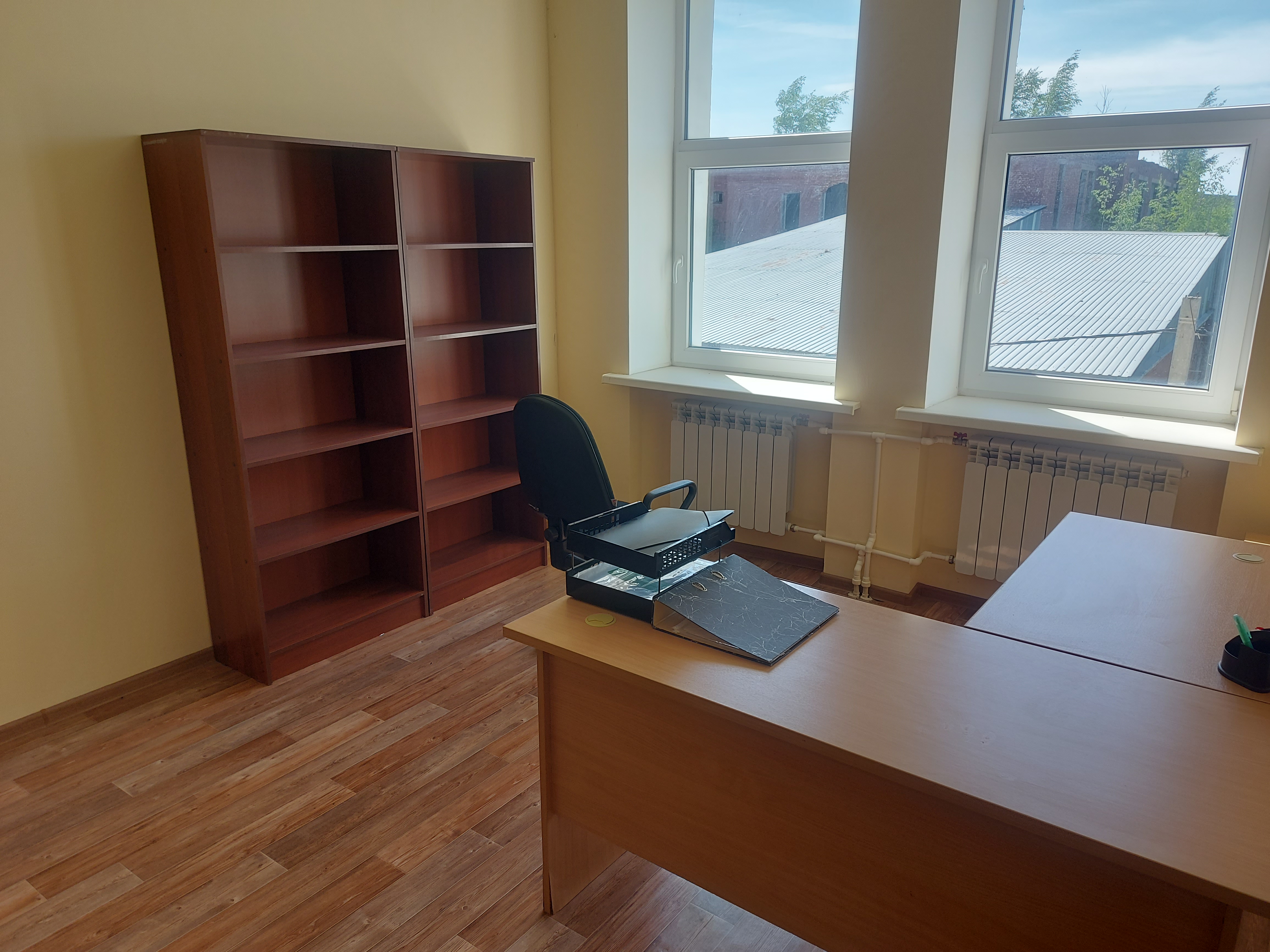 Помещение № 114 на 3 этаже площадью 20,6 кв.м. по адресу: 442890, Пензенская область, г. Сердобск, ул. Островского, зд.10В