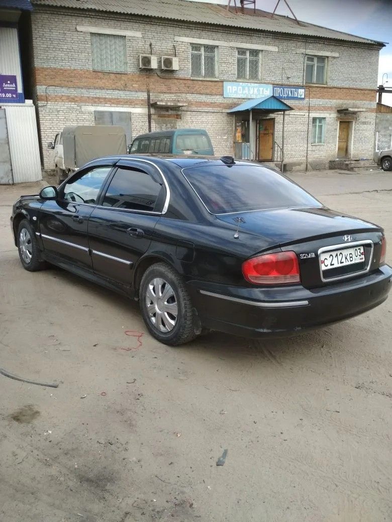 Транспортное средство Hyundai Sonata