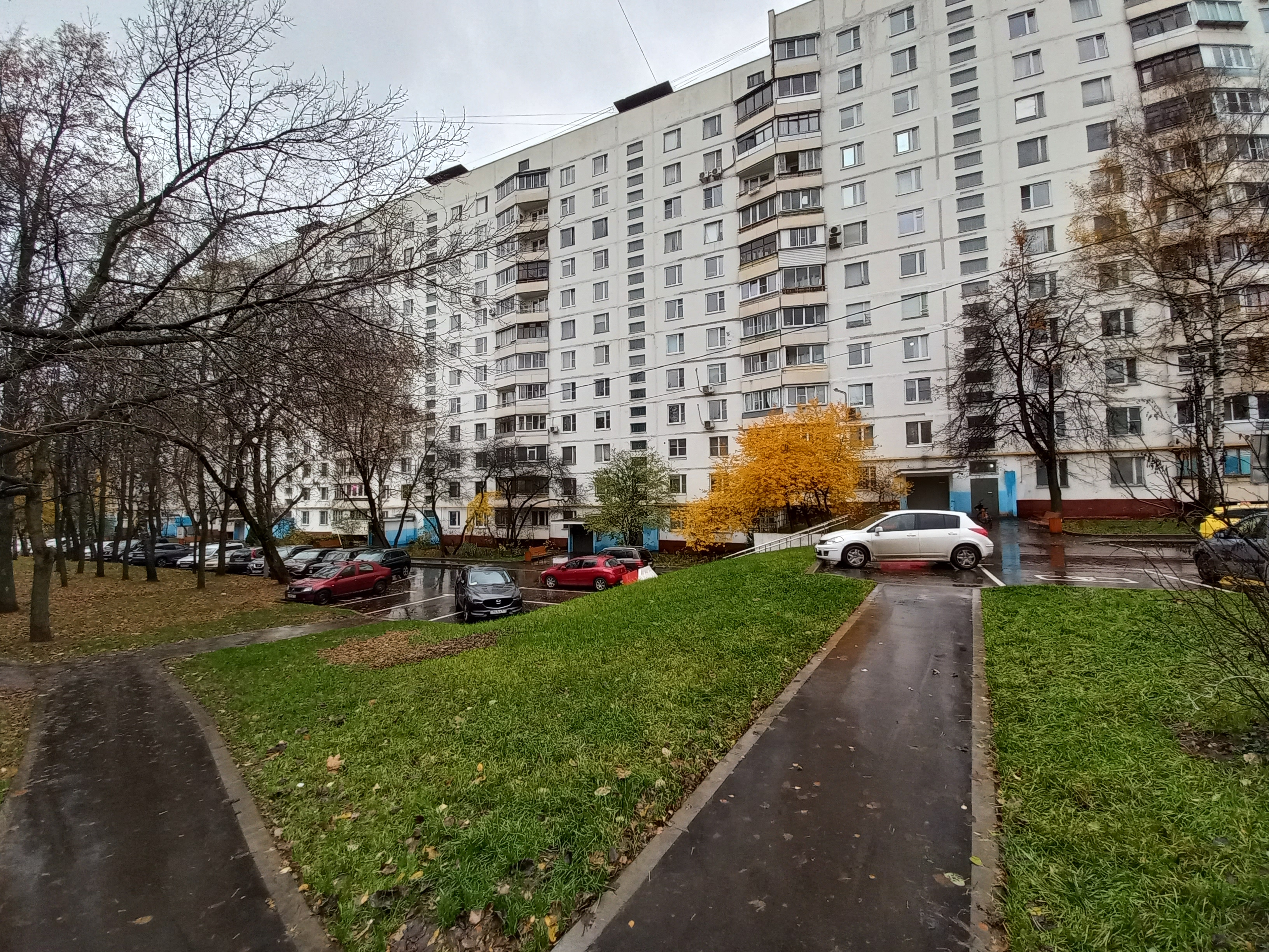 Продажа имущества, находящегося в собственности города Москвы, жилое помещение по адресу: г. Москва, ул. Кировоградская, д. 4, к. 1, кв. 192, общей площадью 48,3 кв. м (этаж № 1), кадастровый номер: 77:05:0006004:9210