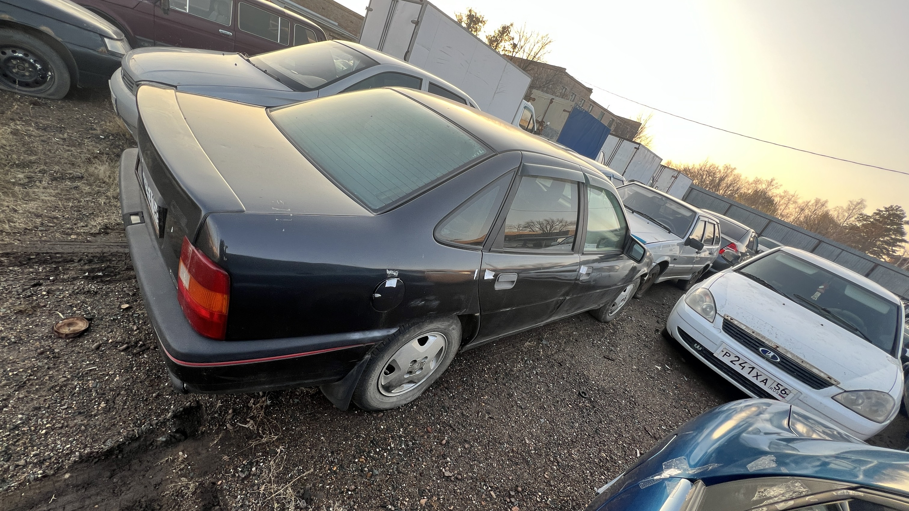 Автомобиль марки Opel Vectra, 1991 г/в, г/н А 930 ЕА 156, черного цвета, VIN WOL000087L5263863