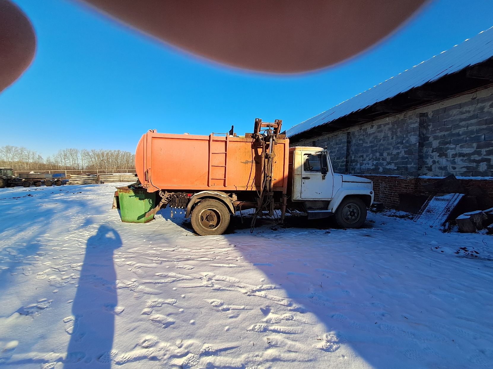 Грузовой автомобиль, специализированный К04402, 2014 г.в., гос. номер М537УО152, цвет белый, VIN XVL483213E0003133