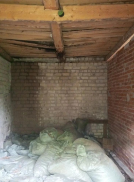 Здание мастерских, гаража, склада, расположенное по адресу: Кировская область, Юрьянский район, пгт Мурыгино, ул. Новая, д. 34, общей площадью 229,3 кв. м. Кадастровый номер объекта 43:38:270106:890.