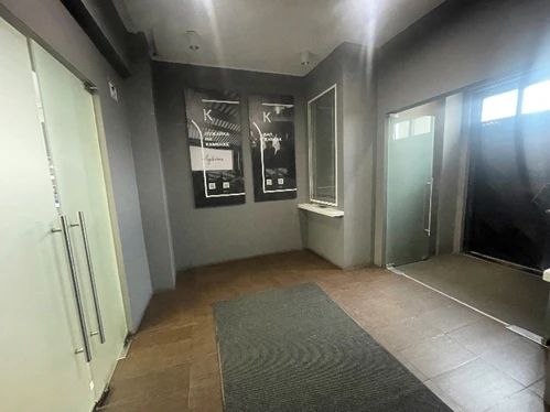 право заключения договора аренды часть комнаты №2 площадью 1,0 кв.м., расположенного в помещении №5 на первом этаже здания КГ АУ «Краевой Дворец молодежи» по адресу: Красноярский край, г. Красноярск, улица Академика Павлова, дом 21.