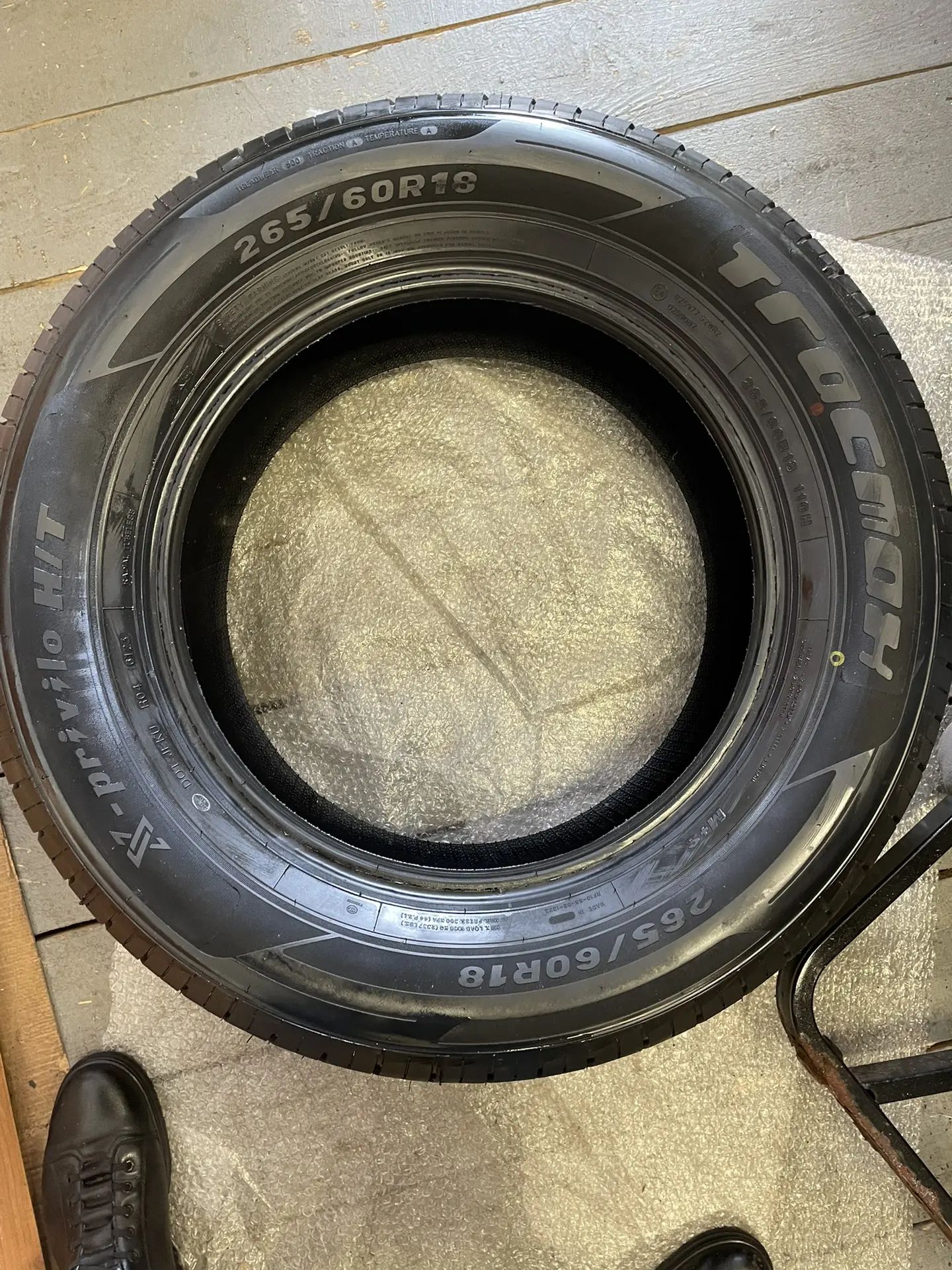 Автомобильная летняя шина Tracmax X-privilo H/T 265/60 R18