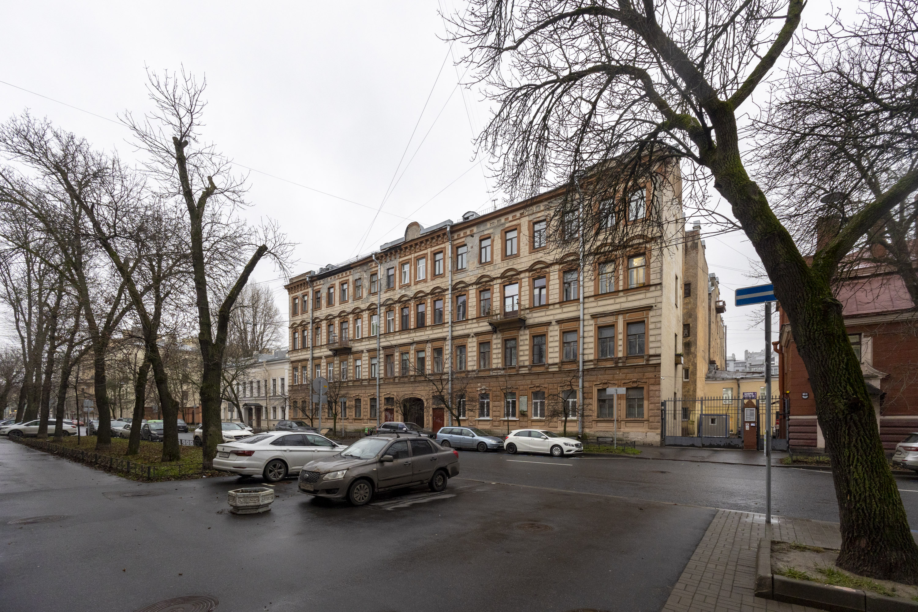 Объект нежилого фонда - нежилое помещение по адресу: Санкт-Петербург, 5-я линия В.О., д. 30, литера В, пом. 1-Н