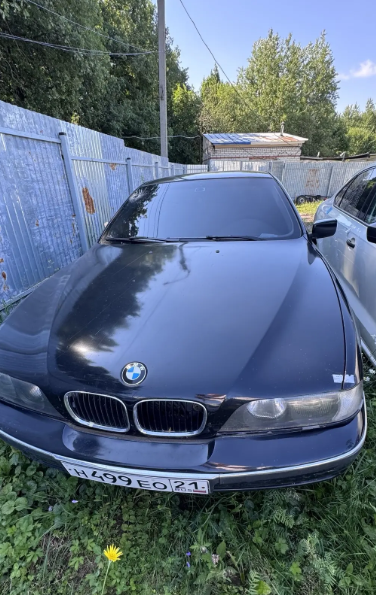 Легковой автомобиль BMW 523 IADL 48 г/н Н 499 ЕО 21 РУС хранящийся на стоянке ИП "Васильев И.Н." по адресу: Чувашская Республика, Урмарский район, ул. Крупская, д. 24, пом. 2, (21-008689)