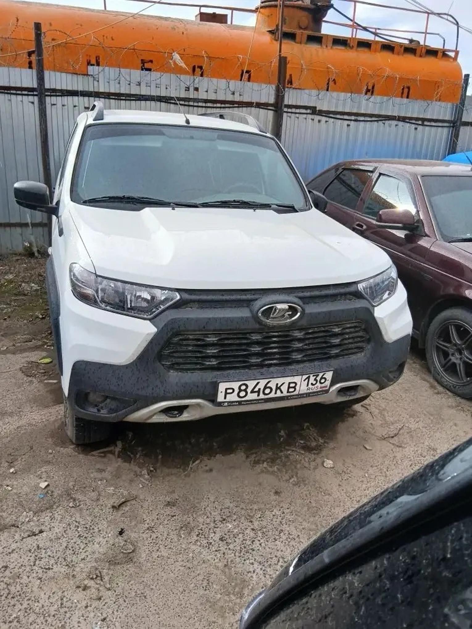 LADA; NIVA