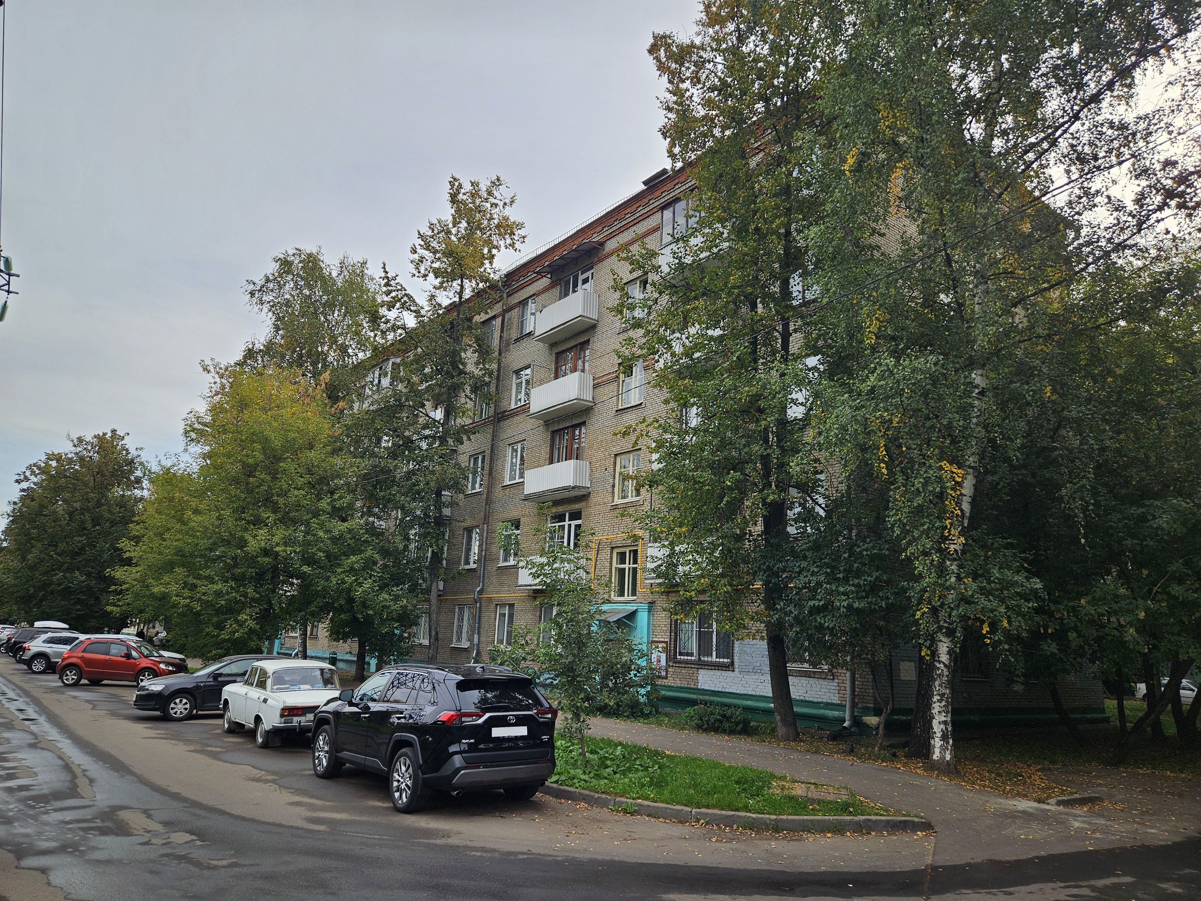 Продажа имущества, находящегося в собственности города Москвы: жилое помещение по адресу: г. Москва, б-р Кронштадтский, д. 34, к. 1, кв. 29, ком. 2 площадью 18,9 кв. м. (Этаж № 1), кадастровый номер: 77:09:0001026:8841