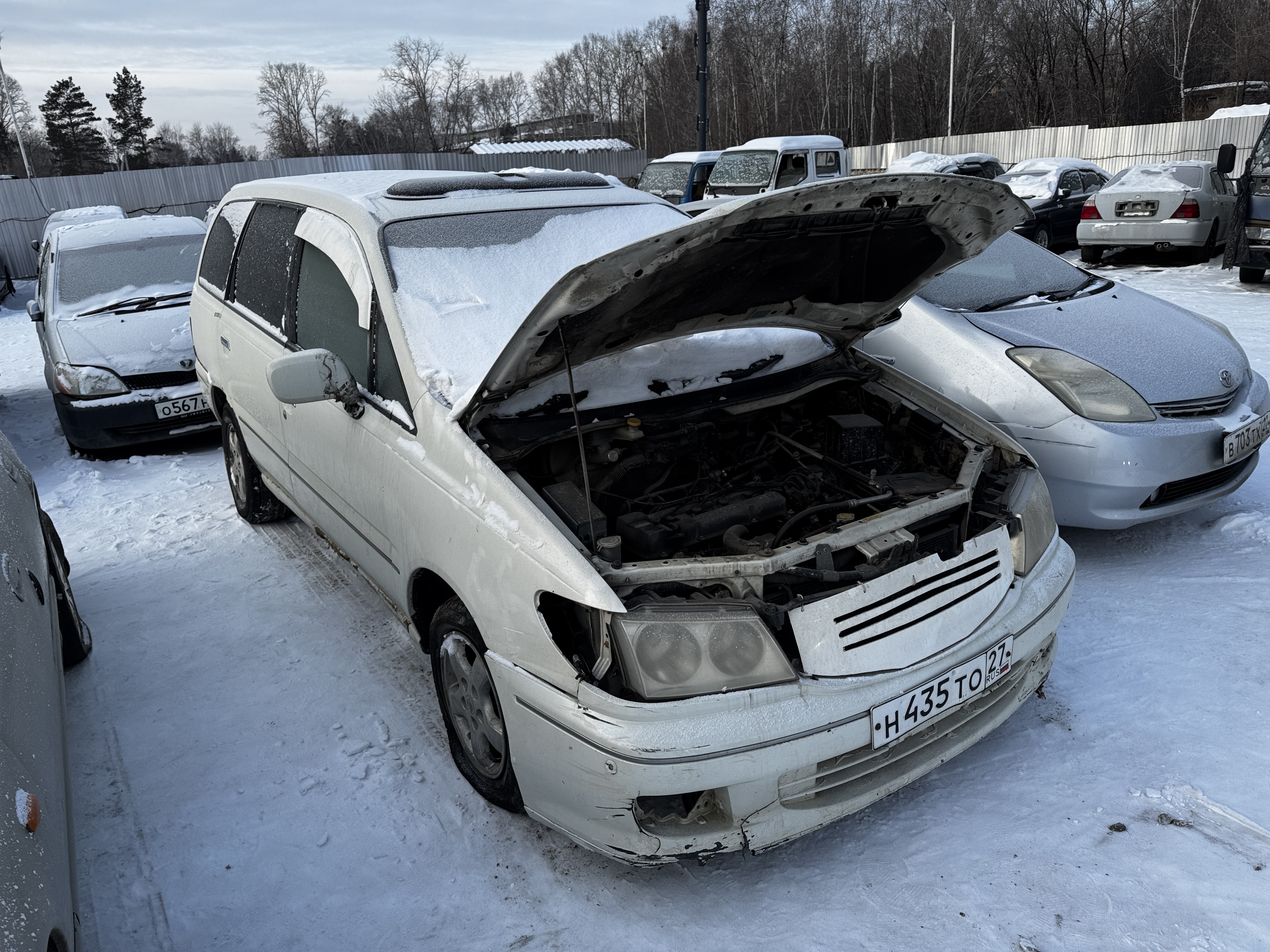 Автомобиль марки Nissan Presage , г/н Н435ТО27, 2000 г.в., № двигателя 152723U , № кузова NU30602807