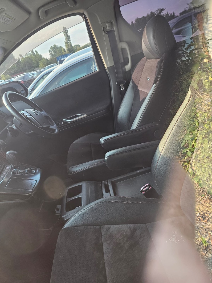 Транспортное средство Toyota Alphard, 2013 года выпуска, VIN GGH20-8075577, регистрационный знак Х365ОХАВН. Тип ТС – легковой, цвет кузова белый, б/у. Ключ зажигания, свидетельство о регистрации ТС № АВ069482, выданное УГАИ МВР РА 07.03.2025.