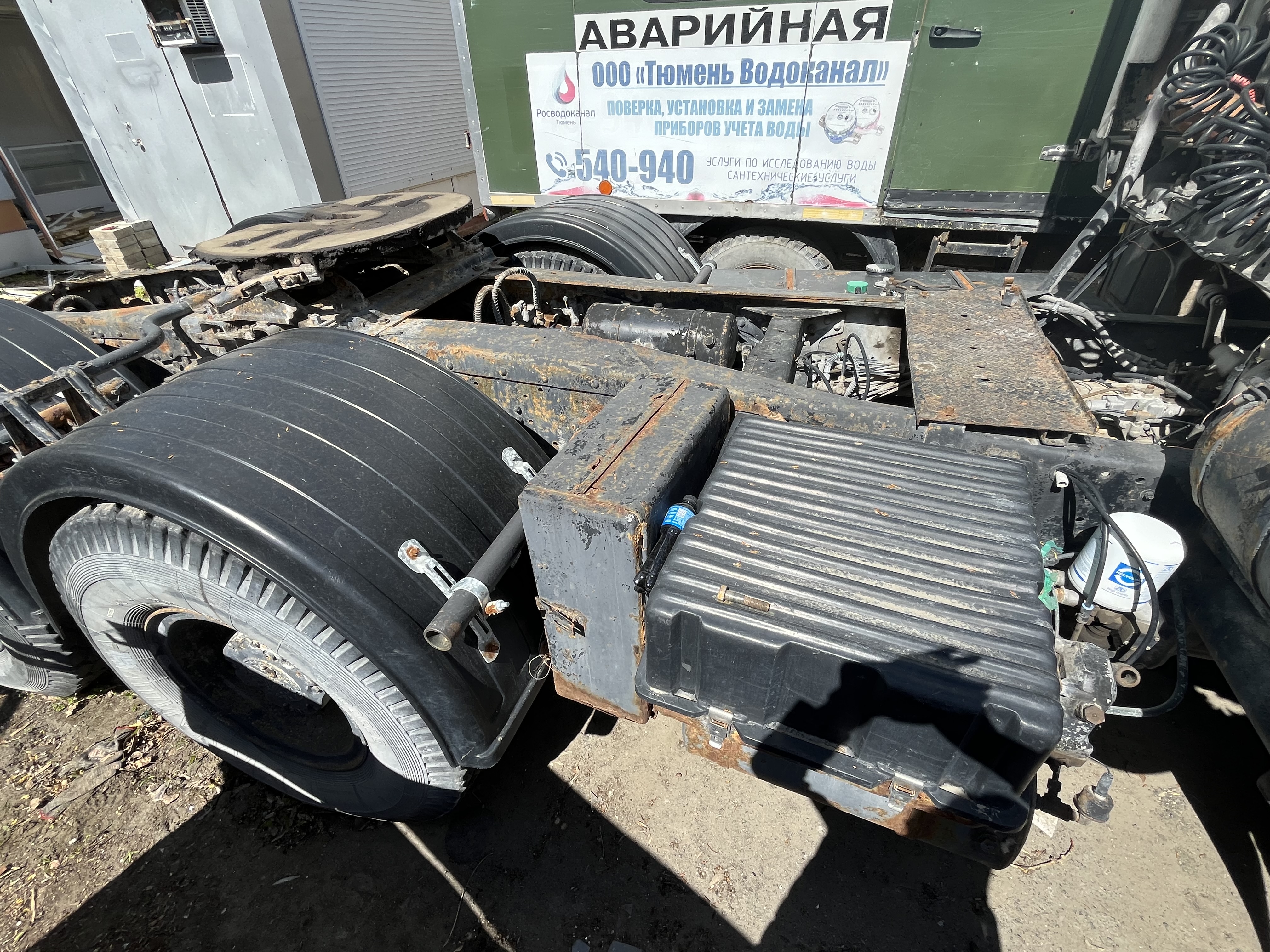 Грузовой-тягач седельный МАЗ-642205-020