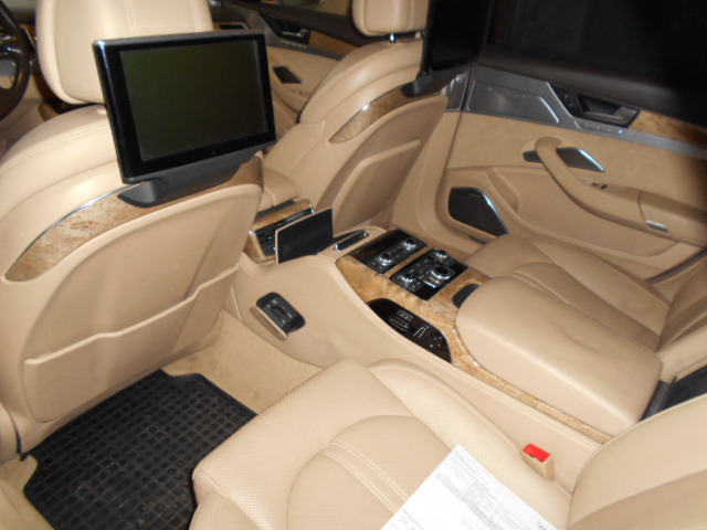 траспортное средство - AUDI A8 L, 2012 года выпуска (VIN WAUZZZ4H8CN033611), государственный номер K 520 УК 716 с комплектом установленных на транспортном средстве автошин марки Пирелли 235/50/19 Н103 SCORPION ICE ZERO 2 XL в количестве 4 шт., автодисков марки Alutec W10 8.5*19 5/112 ЕТ32 66.5 RBFP в количестве 4 шт., дополнительный комплект автошин 235/50R19 Arivo Ultra ARZ5 XL (Лето) в количестве 4 шт.