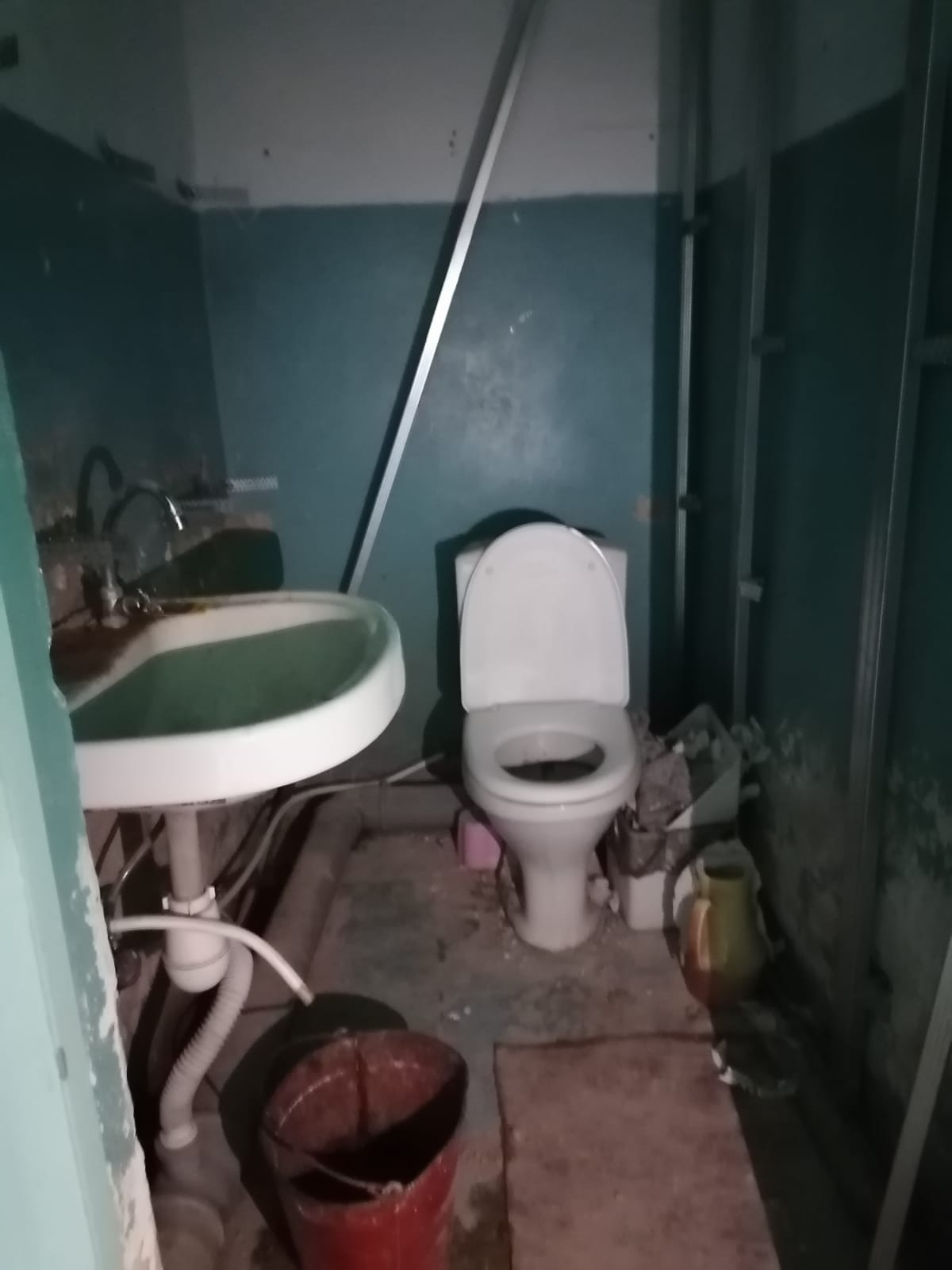 Объект аренды, площадь 94,7 кв. м., номер на поэтажном плане 2 этажа: 38,39,39а, адрес (местонахождение) объекта: 356350, Ставропольский край, Новоселицкий р-н, Новоселицкое с, Школьная ул, дом № 22