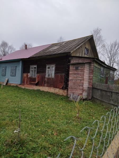 Нежилое помещение, общей площадью 46,4 кв. м, расположенное по адресу: Ярославская область, р-н. Любимский, с. Закобякино, пер. Яблоневый, д. 7, пом. 1, кадастровый номер: 76:06:100601:260