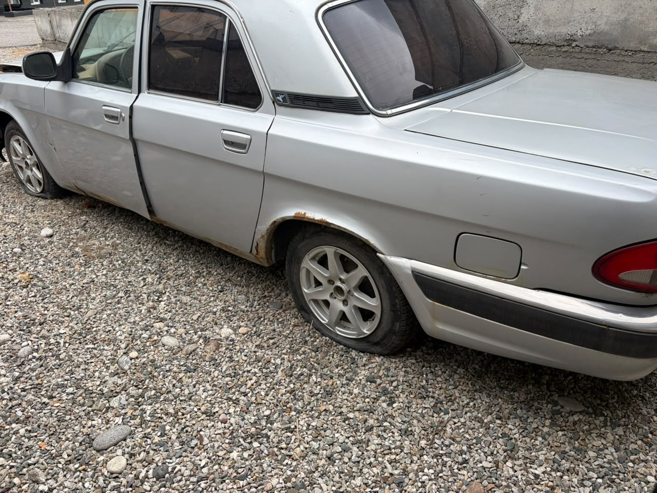 Транспортное средство ГАЗ 31105