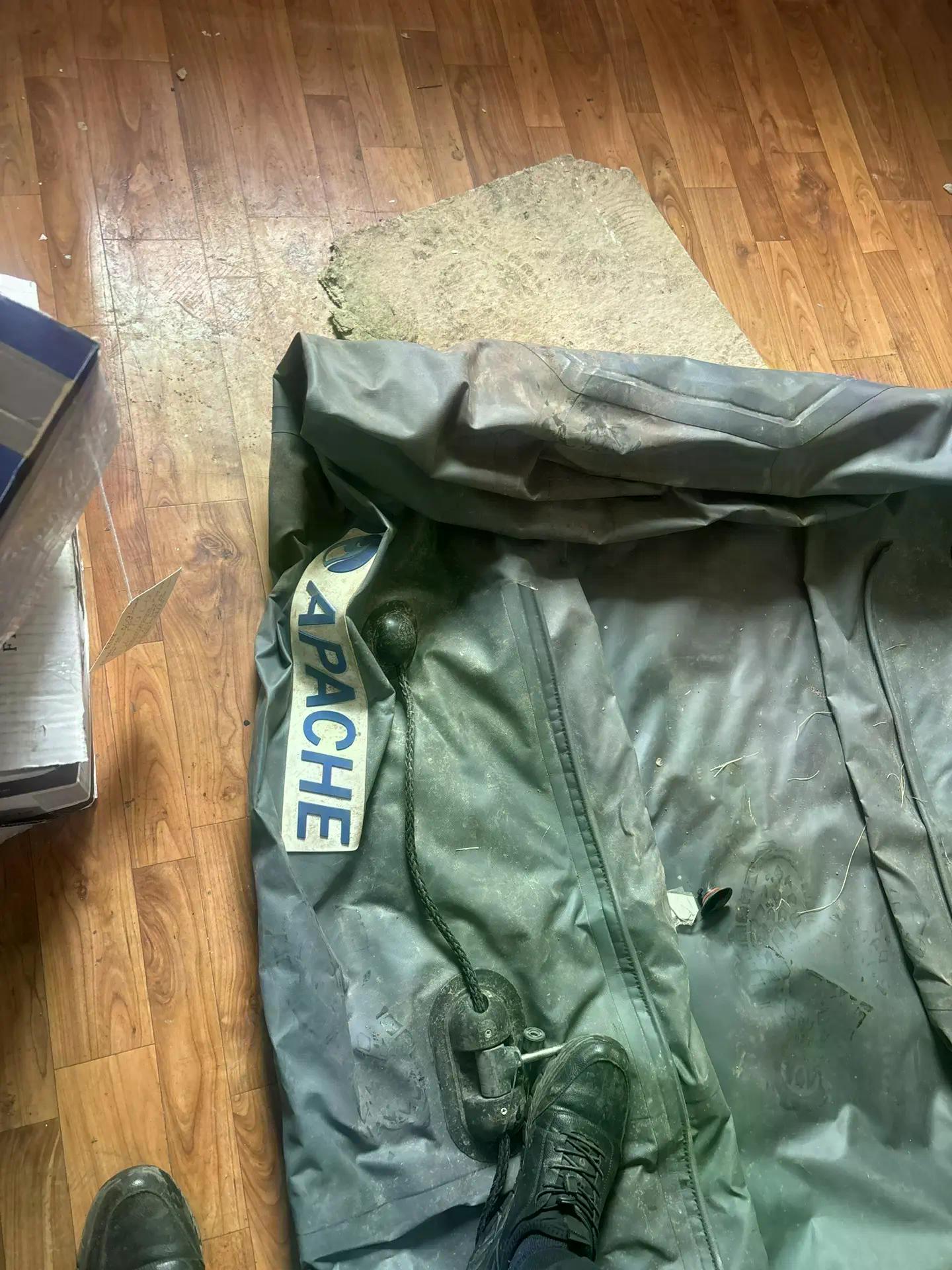 Надувная лодка ПВХ зеленого цвета Агул, заводской № 122326 комплектность и состояние не проверялась Данное имущество обращено в доход государства. Находится в г.Назарово Надувная лодка АПАЧИ 240 комплектность и состояние не проверялась Данное имущество обращено в доход государства. Находится в г. Красноярск