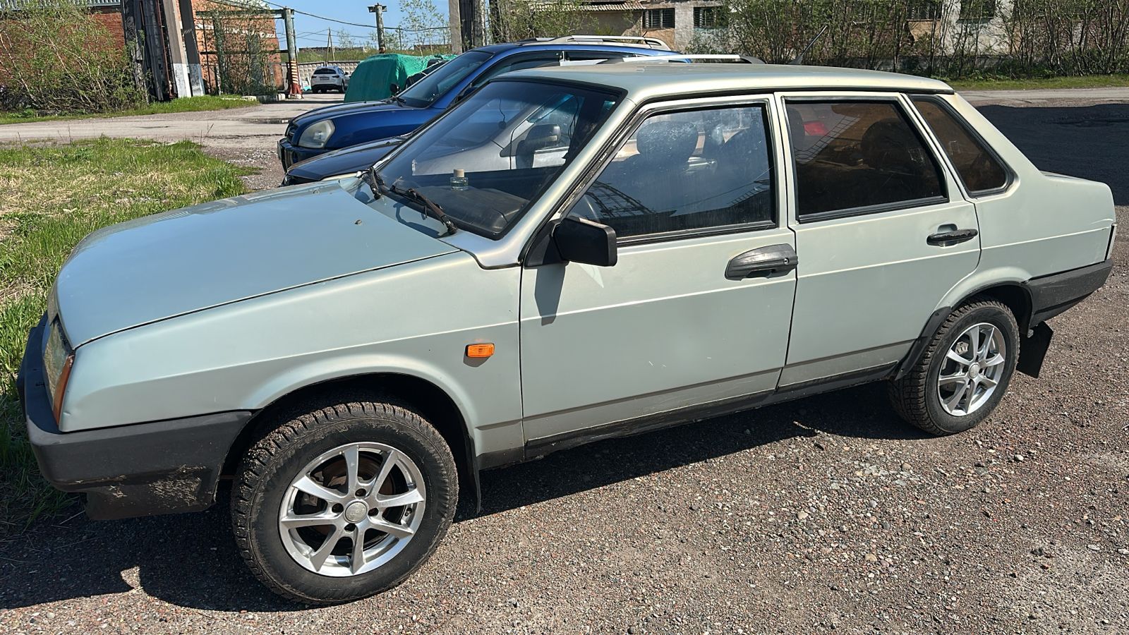 Лот № 38. Автомобиль "ВАЗ 21099", г.р.з. Н855ХТ11, VIN: XTA210990Y2617960, СТС 11 УУ 704695, ПТС 11 КВ 746435, ключи зажигания 2 шт., 1999 г.в. (11-007427)