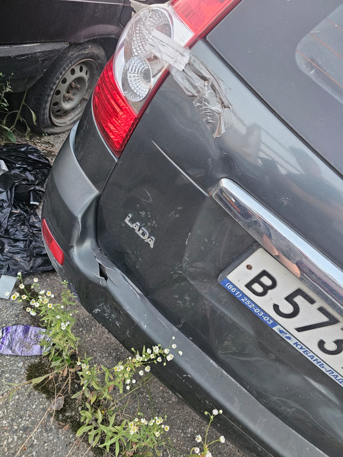 Автомобиль Лада Приора г.н В573УТ93. Документы отсутствуют.