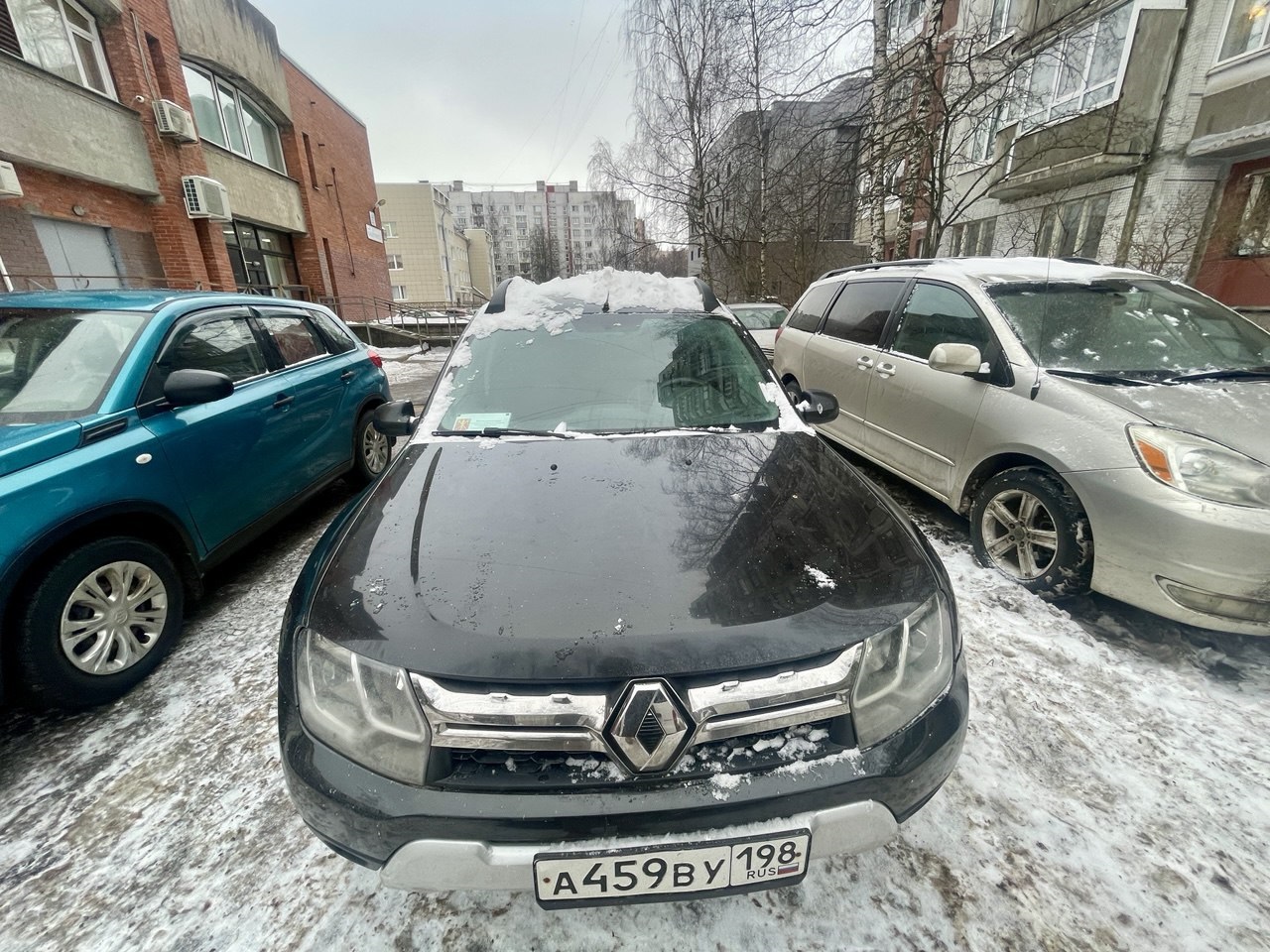 RENAULT DUSTER