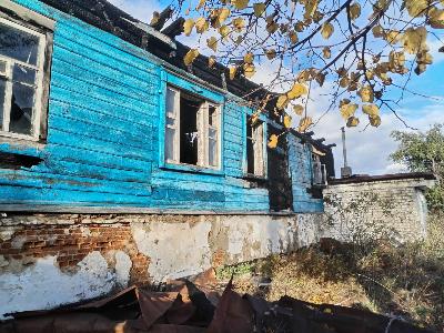 Аукцион в электронной форме по продаже земельного участка площадью 1551 кв.м, с кадастровым номером 32:19:0211906:1,с расположенными на нем объектами недвижимого имущества:сарай с кадастровым номером 32:19:0211906:102,уборная с кадастровым номером 32:19:0211906:101,здание контрольно- пропускного пункта "Погар" с хозяйственными постройками с кадастровым номером 32:19:0211906:51,по адресу: Брянская обл.,МР Погарский,ГП Погарское,поселок городского типа Погар,ул. Ленина,д.52