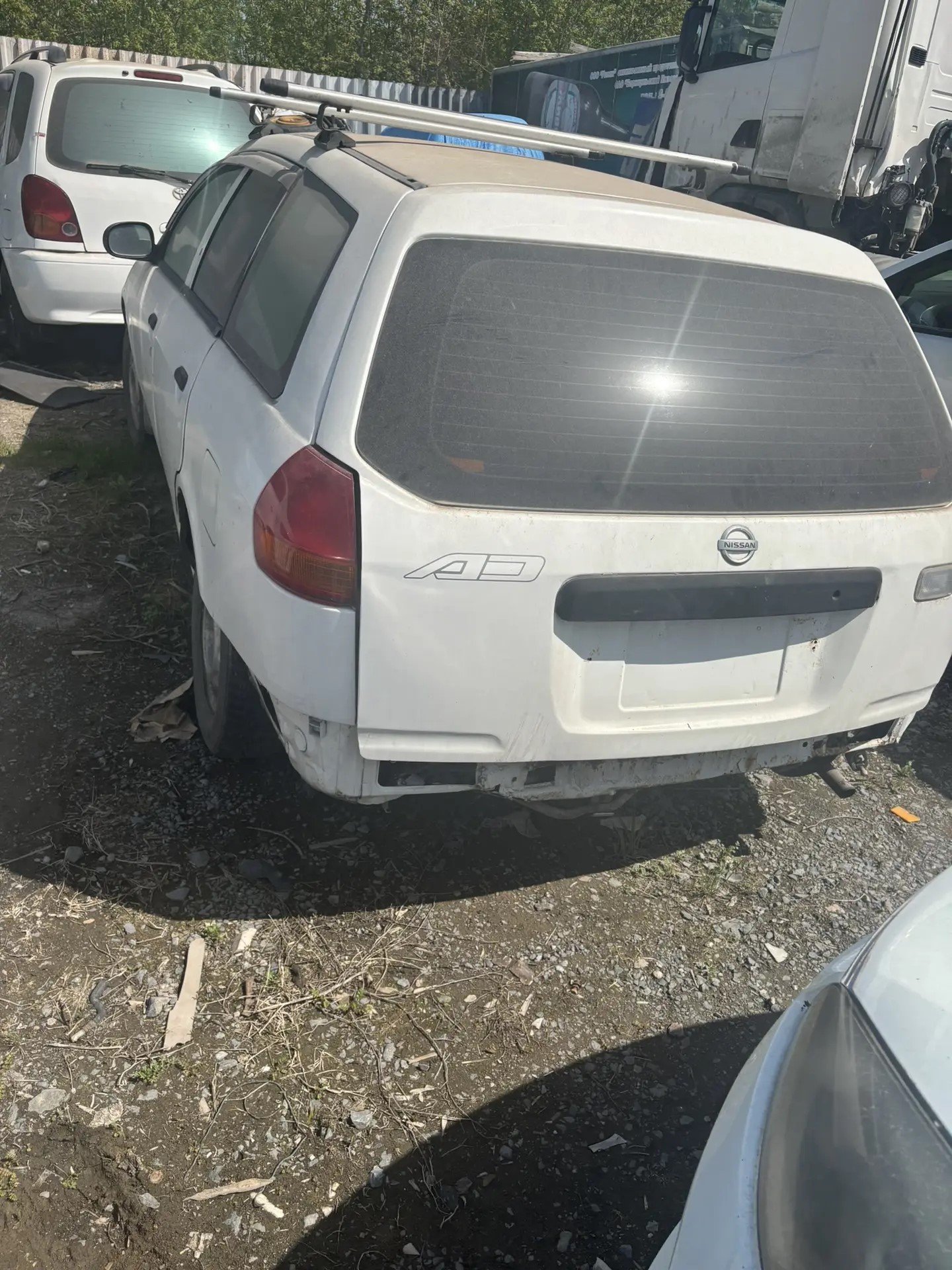 Автомобиль NISSAN AD, без г/н, 2002 г.в., кузов № VY11254861, двигатель № QG13-296380, цвет белый, комплектность и состояние не проверялась данное имущество обращено в доход государства(Документы и ключи отсутствуют).Находится г. Ачинск