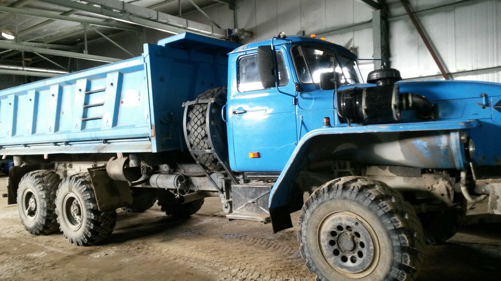Автомобиль-самосвал 45289-10