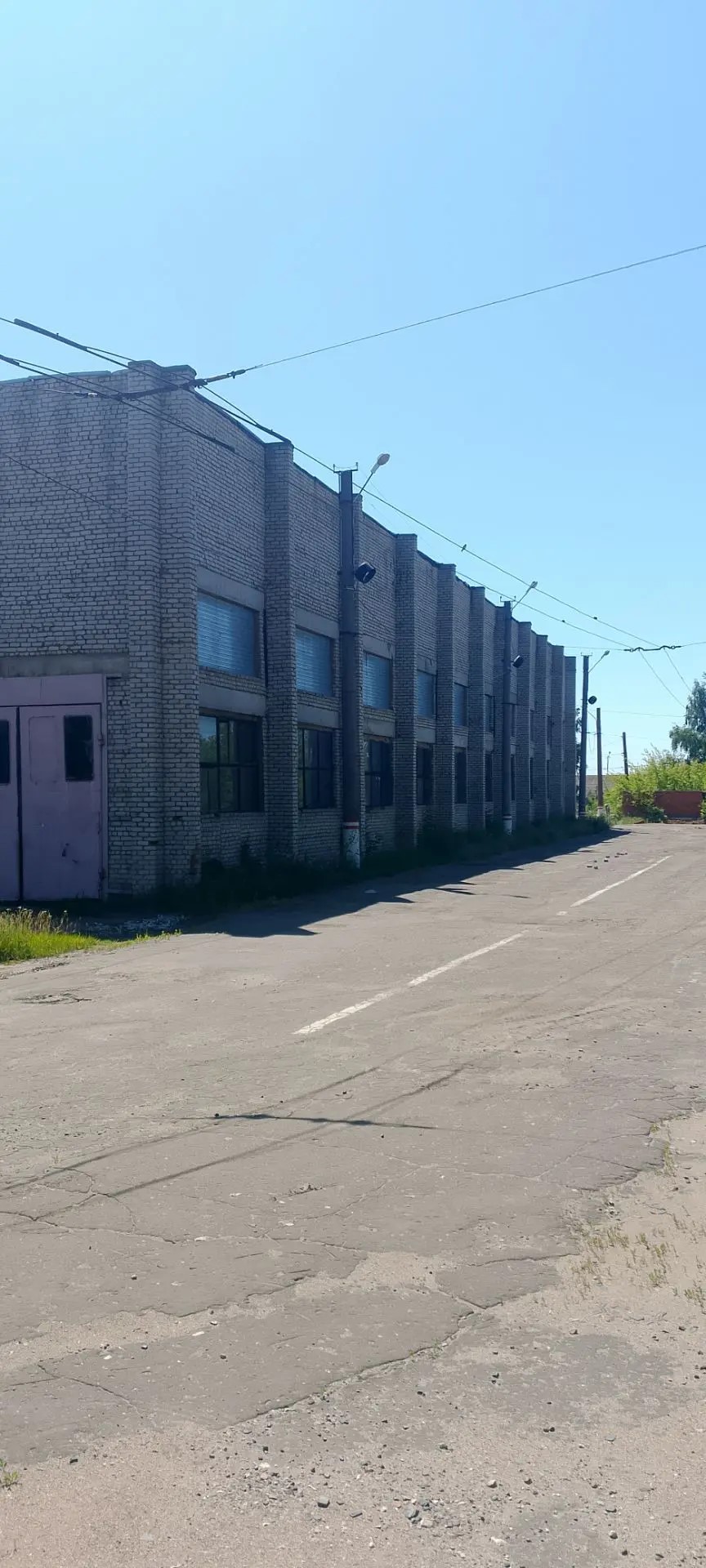 право заключения договора аренды здания механической мойки троллейбусов