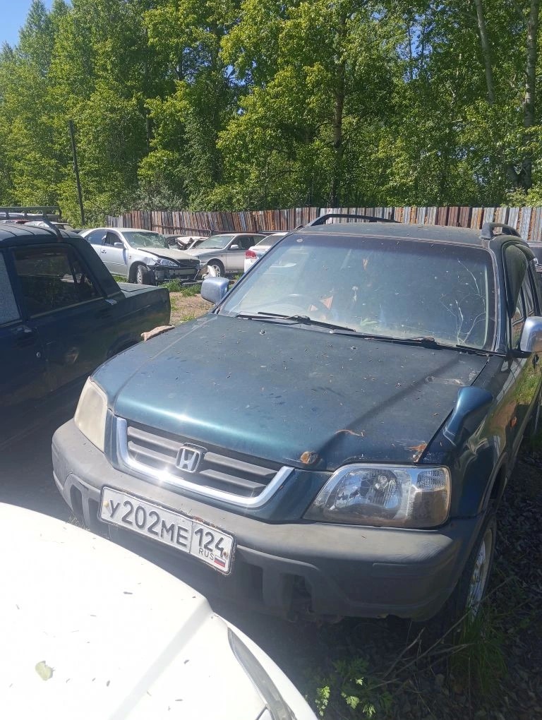 Автомобиль HONDA CR-V, г/н У202МЕ124, 1996г.в., № кузова RDI 1096676, комплектность и состояние не проверялась данное имущество обращено в доход государства, находится в г. Назарово(Документы отсутствуют)