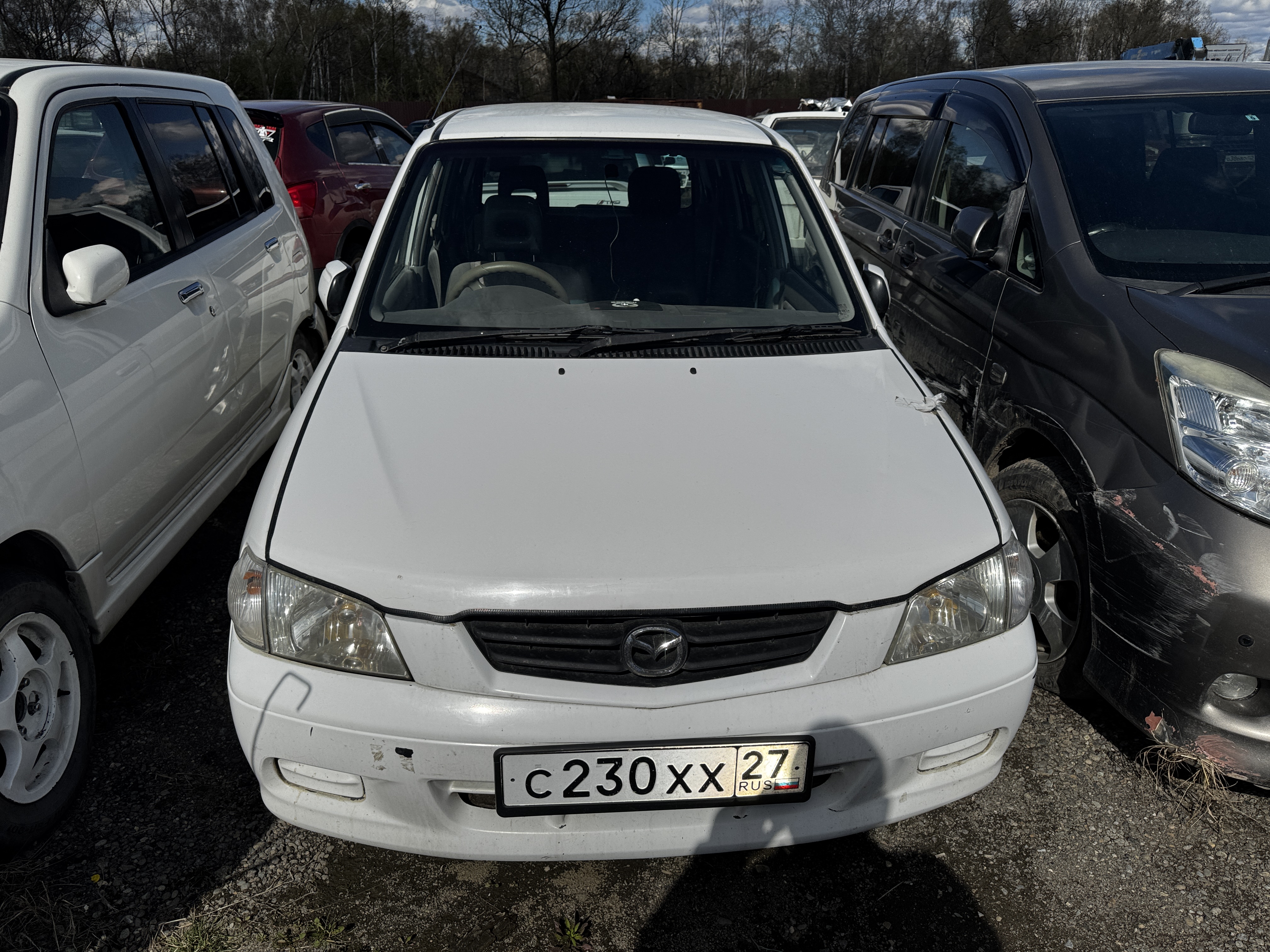 Автомобиль марки Mazda Demio,г/н С230ХХ27,№ кузова DW3W525505