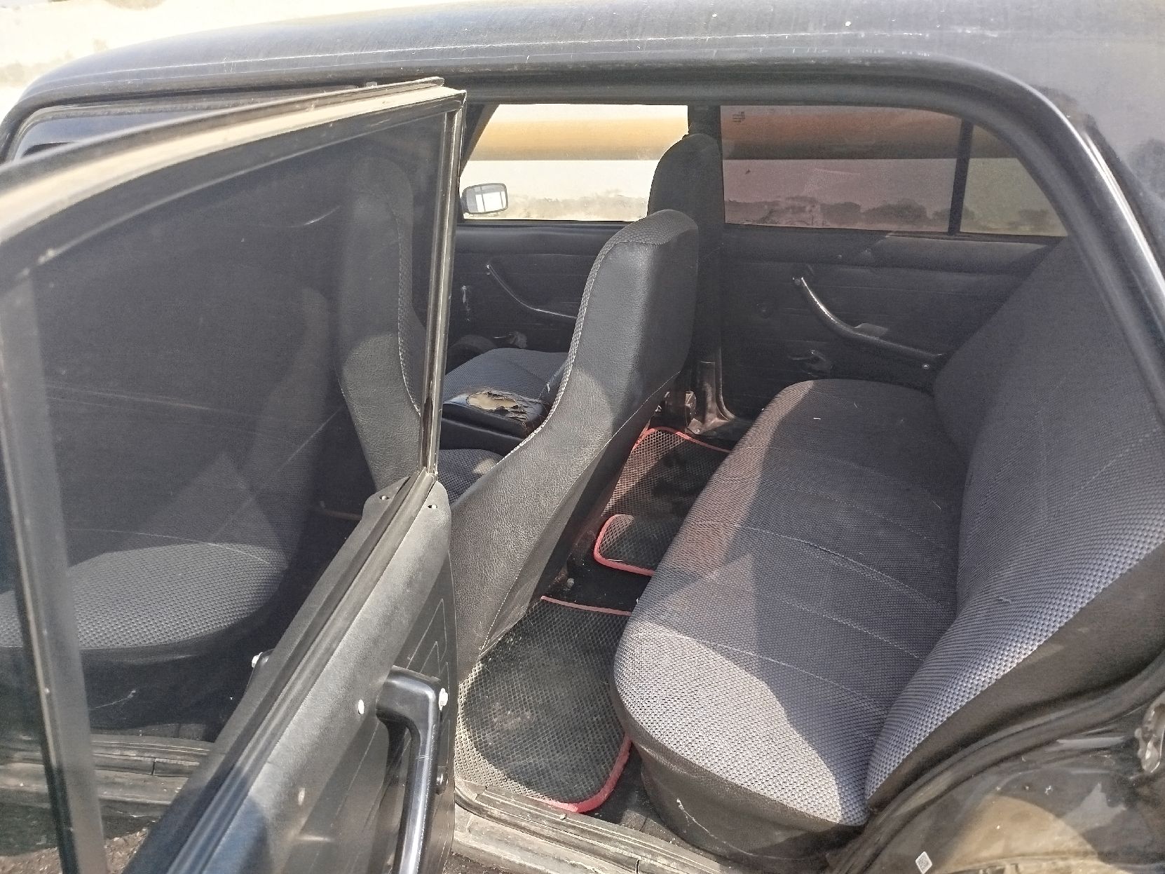 Транспортное средство Lada 2105, 2010 года выпуска, цвет – сине-черный, идентификационный номер (VIN) XTA210540A2187408, государственный номер E250KA95.