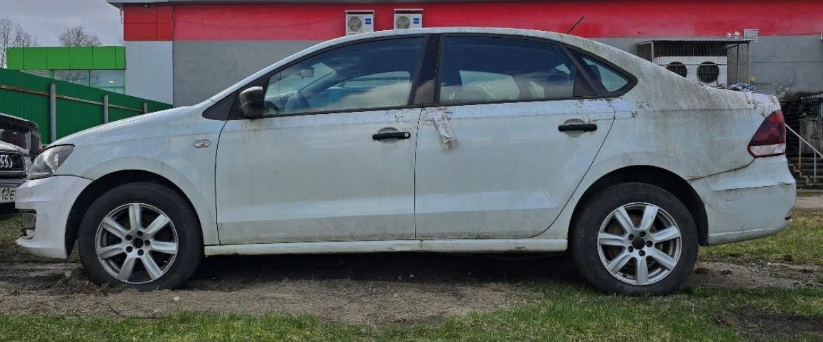 Автомобиль Volkswagen Polo, грз:К960СО/35, цвет белый.