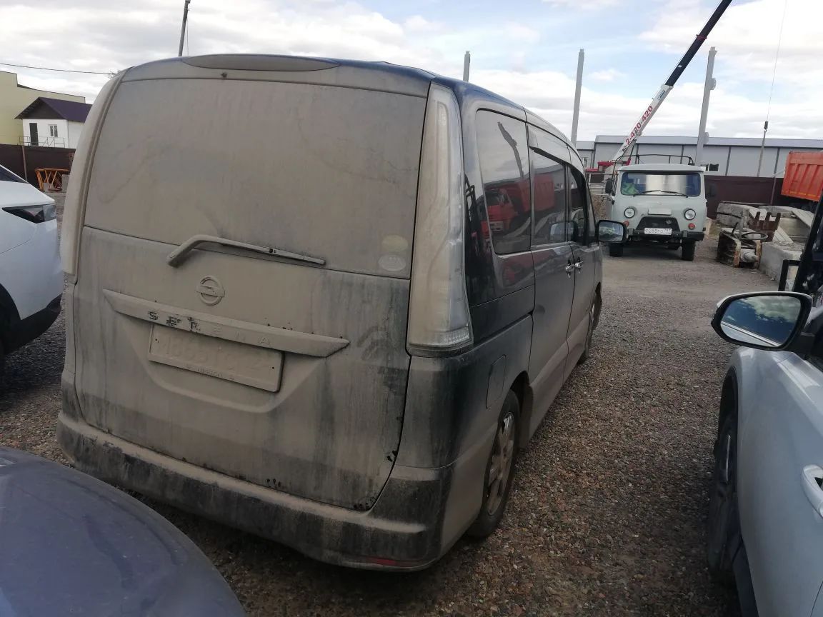 Легковой автомобиль универсал Nissan Serena Hybrid, 2014г.в., г/н M865TC124, VIN HFC26-211686, номер кузова HFC26-211686, номер двигателя MR20541964B, цвет черный. Начальная цена продажи 1 399 754,76 руб. Задаток 210000 руб.