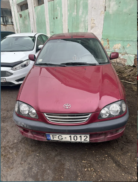 легковой автомобиль марки «TOYOTA» модели «AVENSIS», 1999 года выпуска, идентификационный номер (VIN) SB153ABN10E050742, государственный регистрационный знак FG1012.