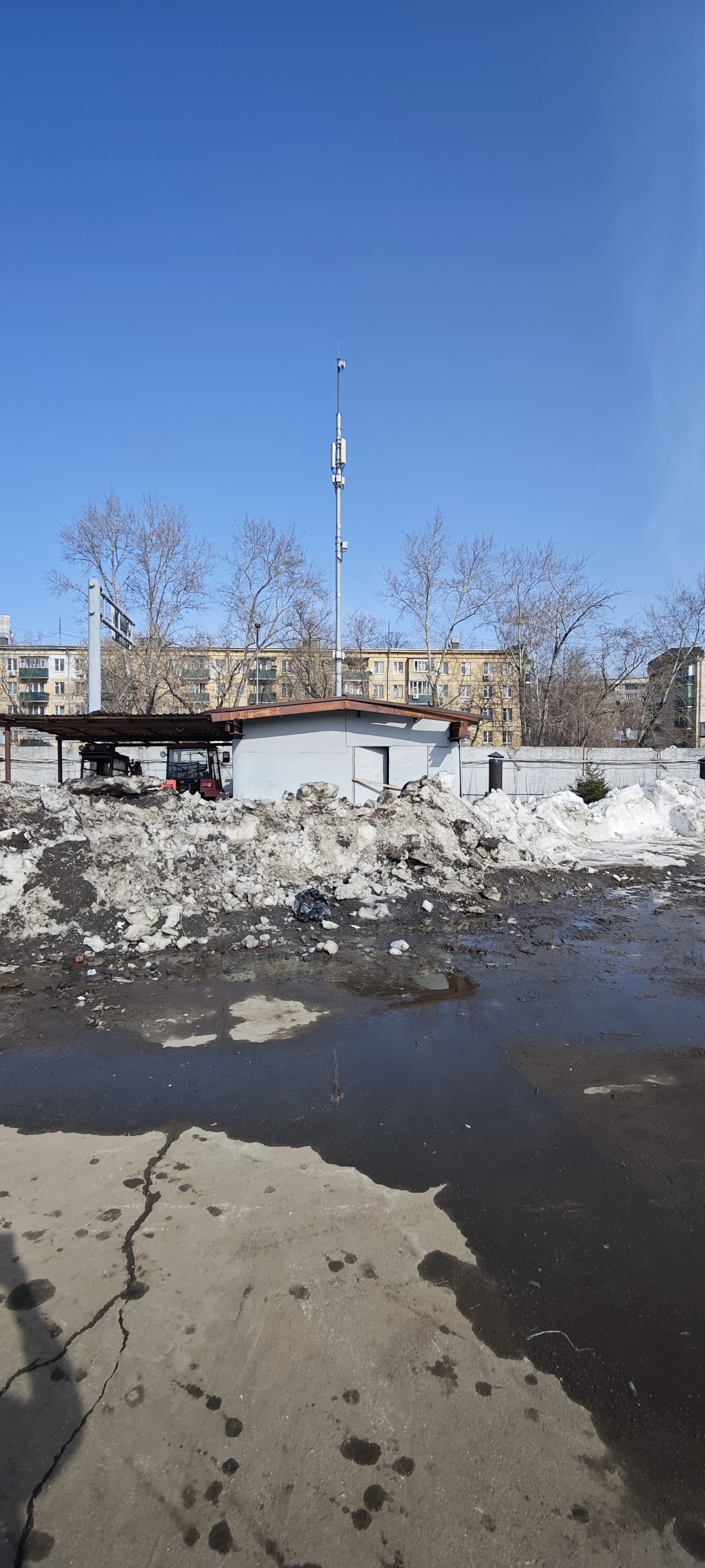Нежилое здание