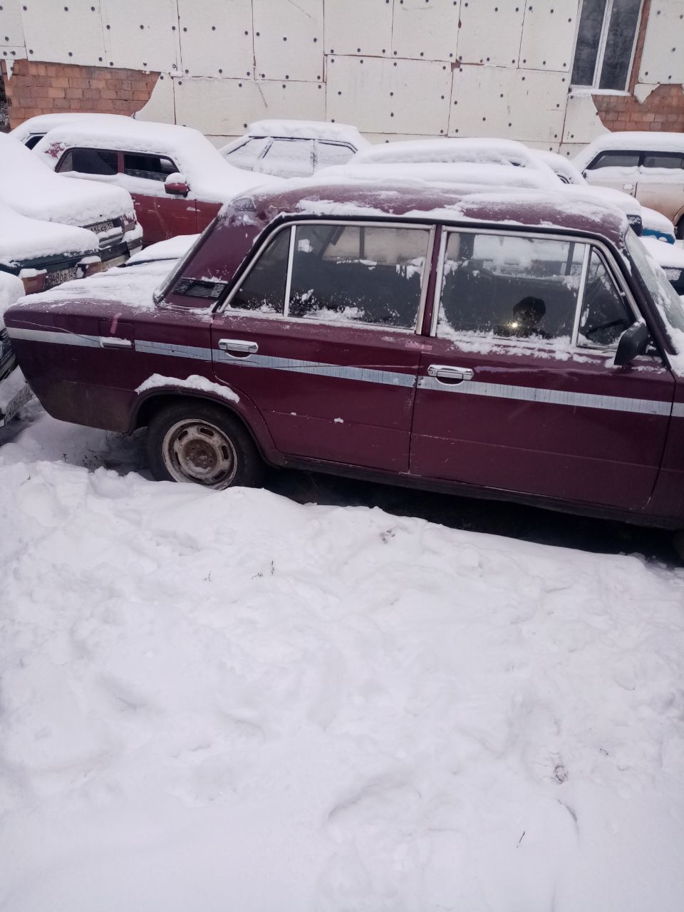 Автомобиль ВАЗ 21060, г/н М427ОВ24, 1998г.в., VIN XTA210600W4019905. Рабочее состояние, и комплектность автомобиля не проверялось. Находится в Краснотуранском районе, данное имущество обращено в доход государства (Документы, ключи отсутствуют) (2339/25)