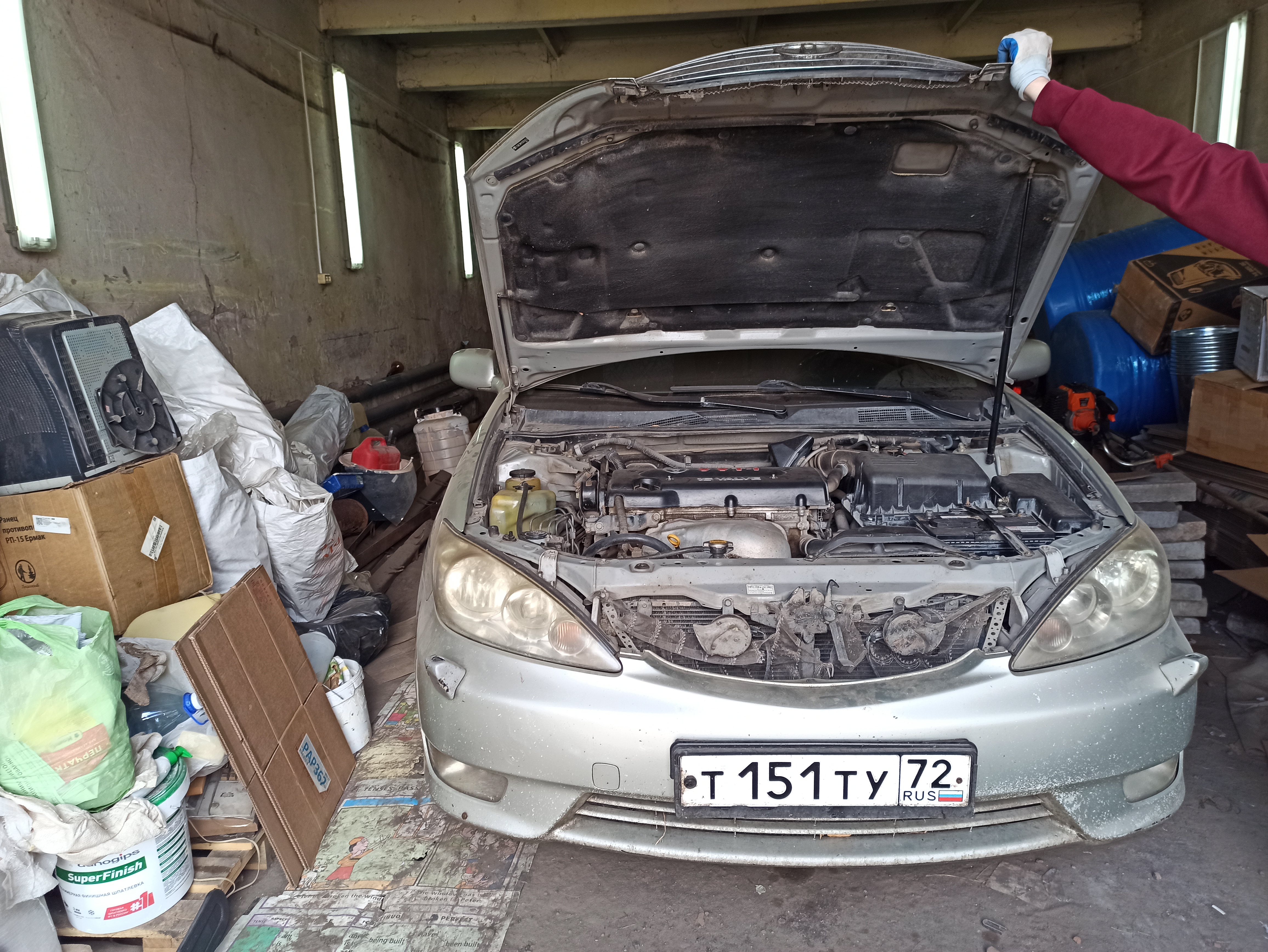 ЛОТ № 7. Автомашина, TOYOTA CAMRY легковой, марка, модель ТС: ТС TOYOTA CAMRY легковой, год изгот. ТС: 2005, VIN ITDBE38K903054316, модель, № двигателя 2AZ2001851, шасси №: отсутствует, кузов № JTDBE38К903054316, цвет: серебристый, мощность двигателя (л.с.) 152, государственный регистрационный знак: Т 151 ТУ 72.