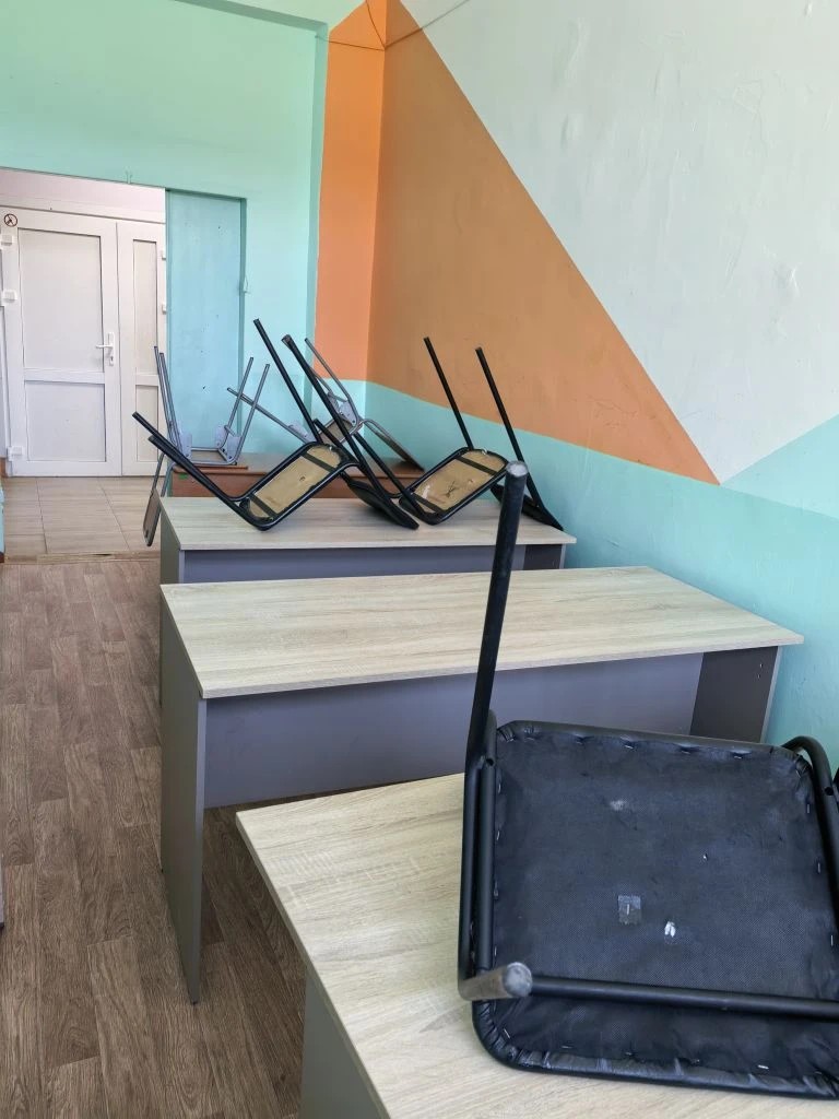 На право заключения договора аренды муниципального имущества: Нежилое помещение общей площадью 16,2 кв.м., номер на поэтажном плане 7, расположенное на 1 этаже здания муниципального автономного общеобразовательного учреждения «СОШ № 8» НГО
