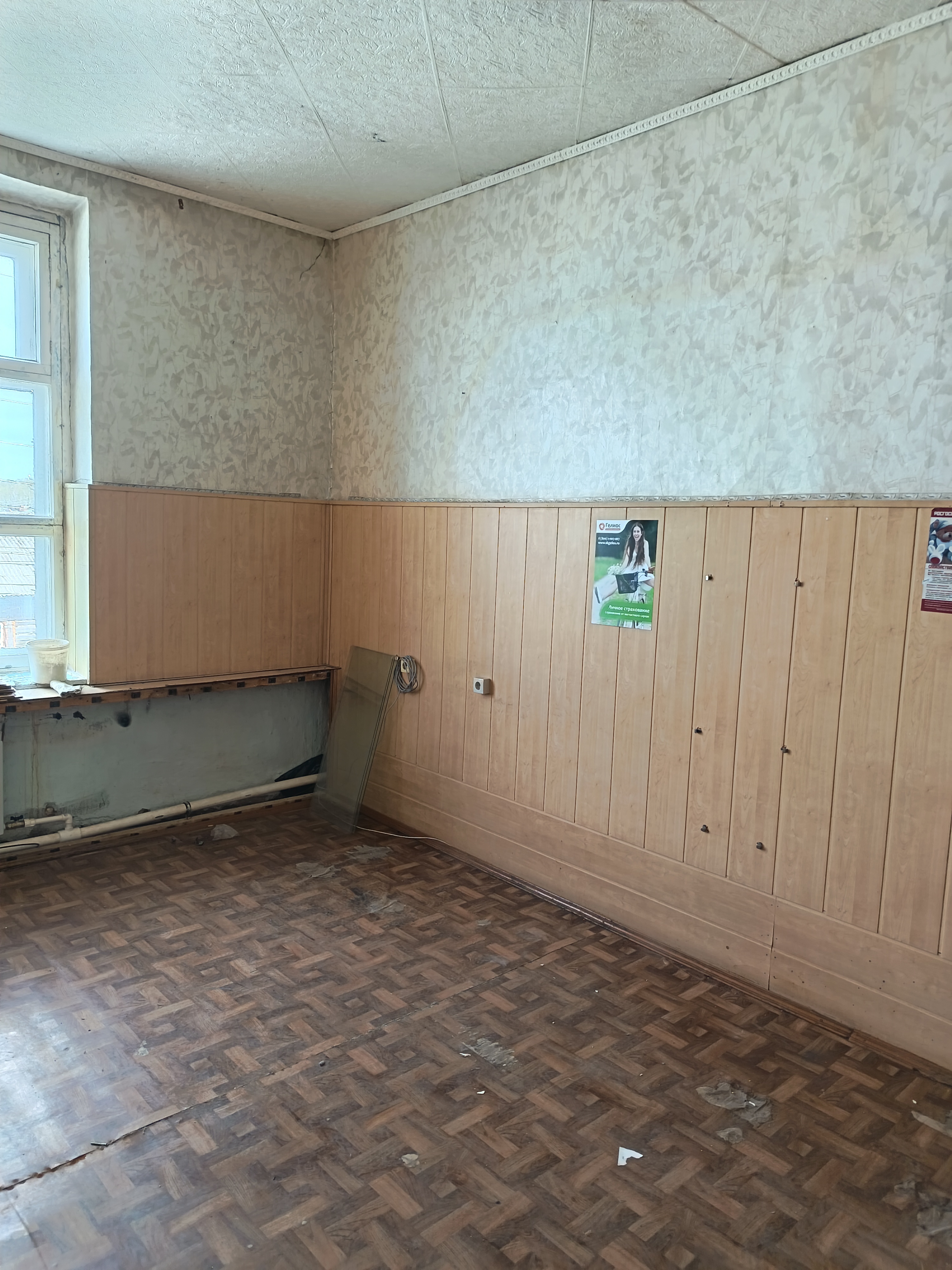 Нежилое помещение, расположенное по адресу:Красноярский край, м.о. Ачинский,  с. Большой Улуй, ул. Просвещения, зд.20, пом.10