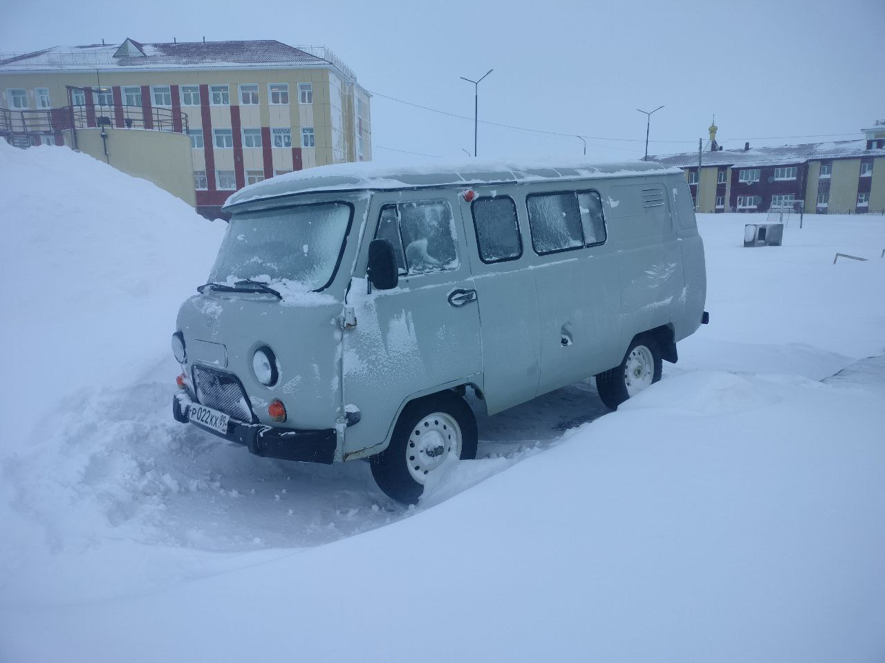 Автомобиль УАЗ-390994