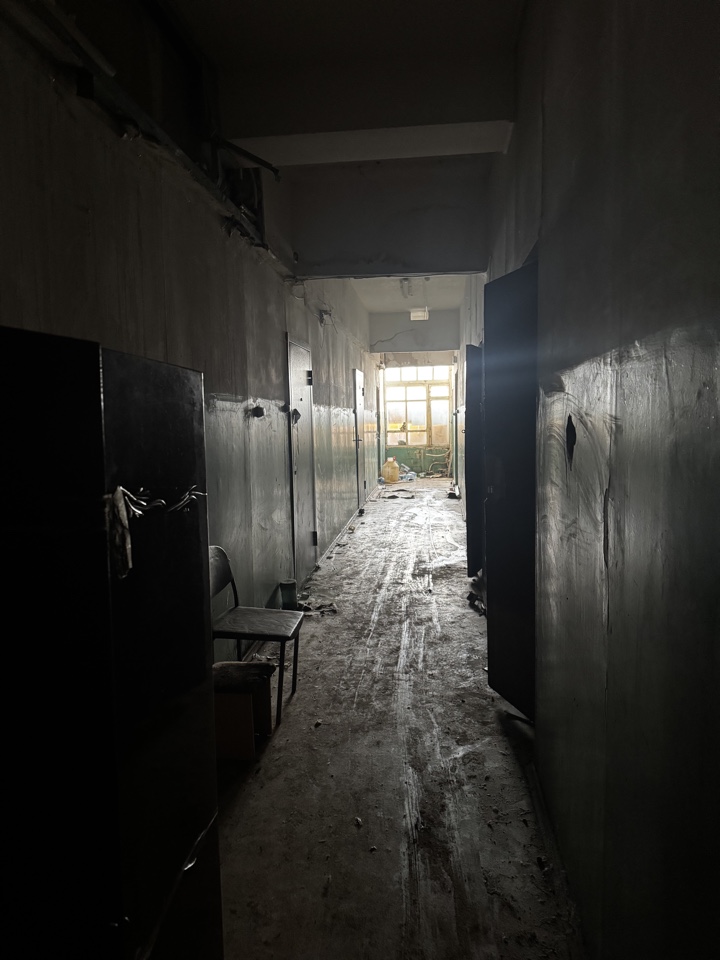 Аукцион на право заключения договора аренды недвижимого имущества муниципального образования городского округа "Сыктывкар" нежилое здание, являющееся объектом культурного наследия регионального значения "Школа рабочей молодежи", площадью 858,6 кв.м., с кадастровым номером 11:05:0106056: 65, расположенное по адресу: Республика Коми, г. Сыктывкар, ул. Кирова, д.27