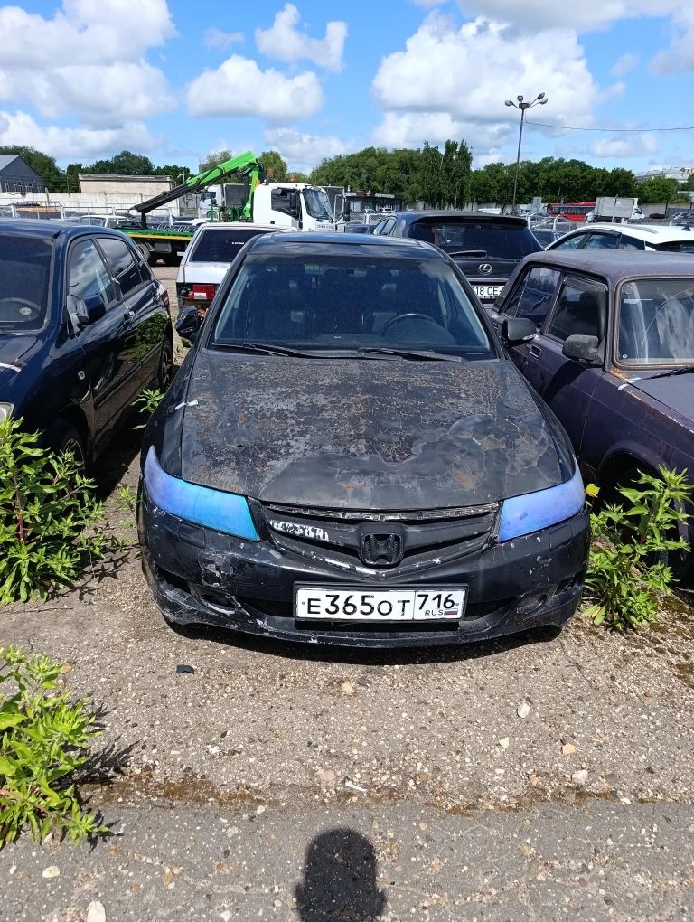 Автомобиль марки Honda АССОRD (365)
