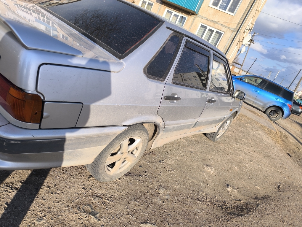 Лот №19 (повторные торги) Легковой автомобиль ВАЗ 21150, 2006 г.в., VIN ХТА21150064160293, цвет светло-серебристый. Рабочее состояние не проверялось. Должник Иордан А.В. Обременения: Залог, запреты судебного пристава исполнителя на рег. действия. Начальная цена продажи 91800,00 руб. Задаток 13770,00 руб. (пор. 041/Тд)