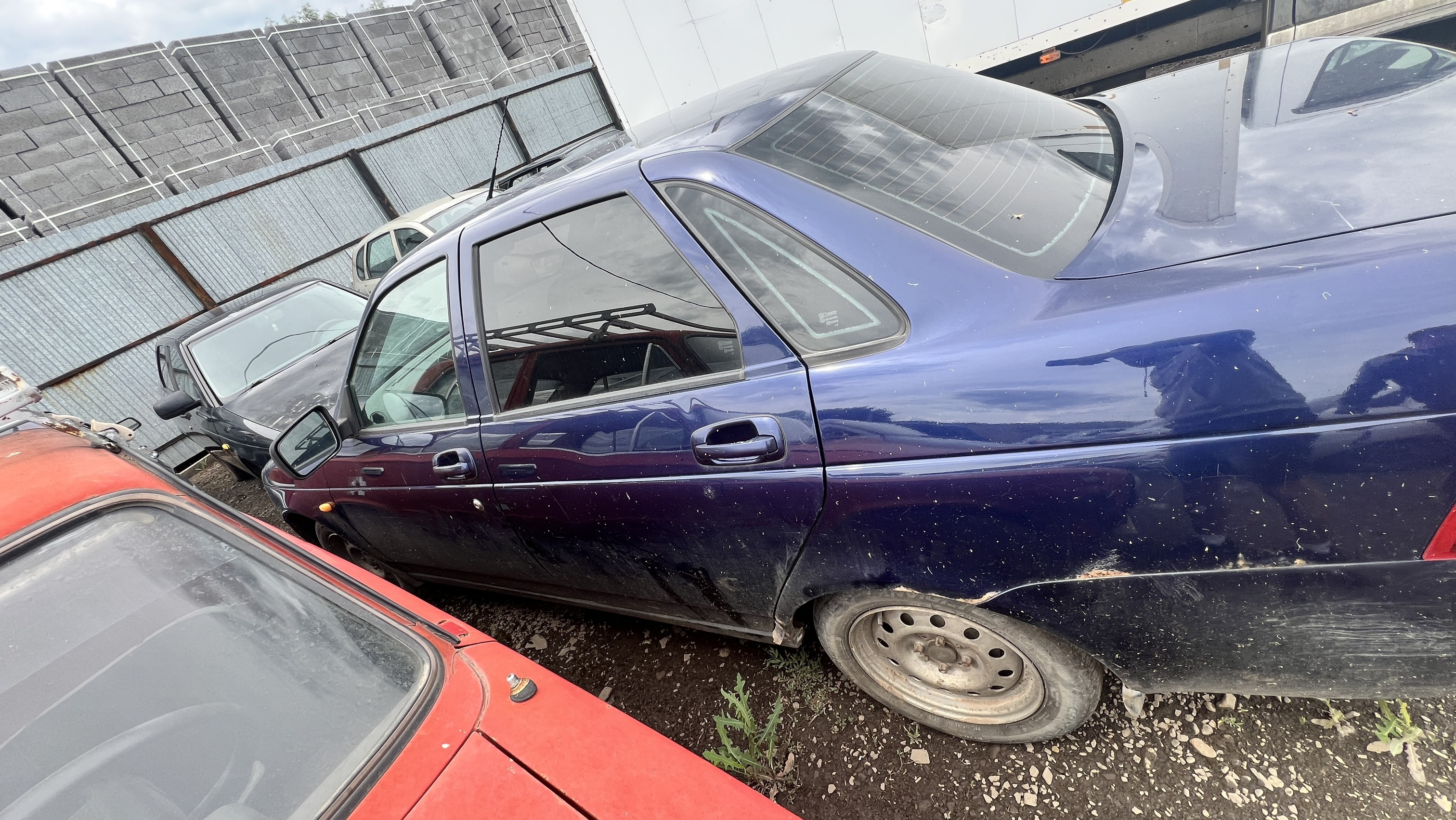 Автомобиль марки LADA 217030 Lada Priora, 2013 г/в, г/н А 083 ВК 156, VIN XTA217030D0D0442644, в кузове синего цвета