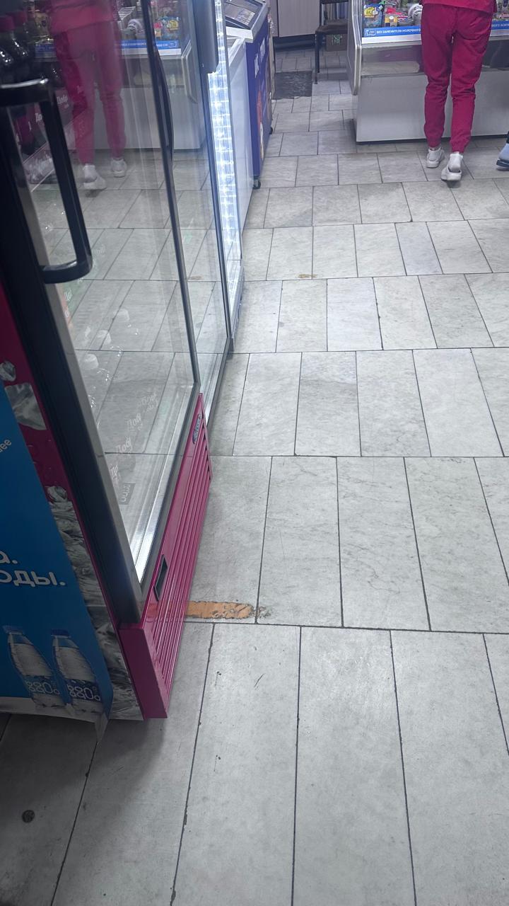 Аренда части нежилого помещения, расположенного по адресу: г. Омск, ул. 5-я Кордная д.73 к. 1, находящееся в собственности Омской области и закрепленного за учреждением на праве оперативного управления под размещение буфета для организации питания работников и пациентов БУЗОО «КМСЧ №9».