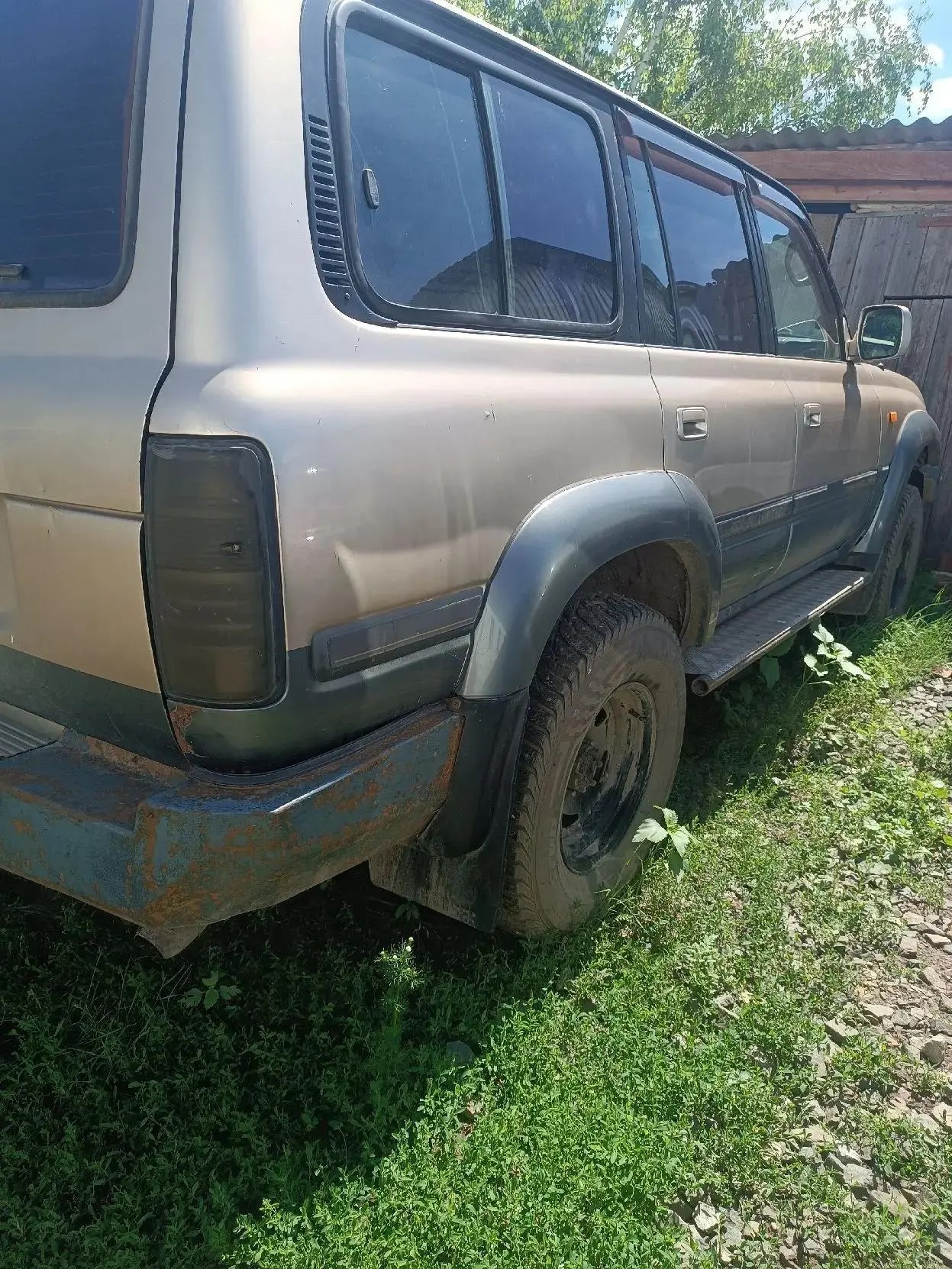 Автомобиль Toyota Land Cruiser, 1997 г.в., г/н Е514КН702, идентификационный номер (VINJT111TJ8207405990),
